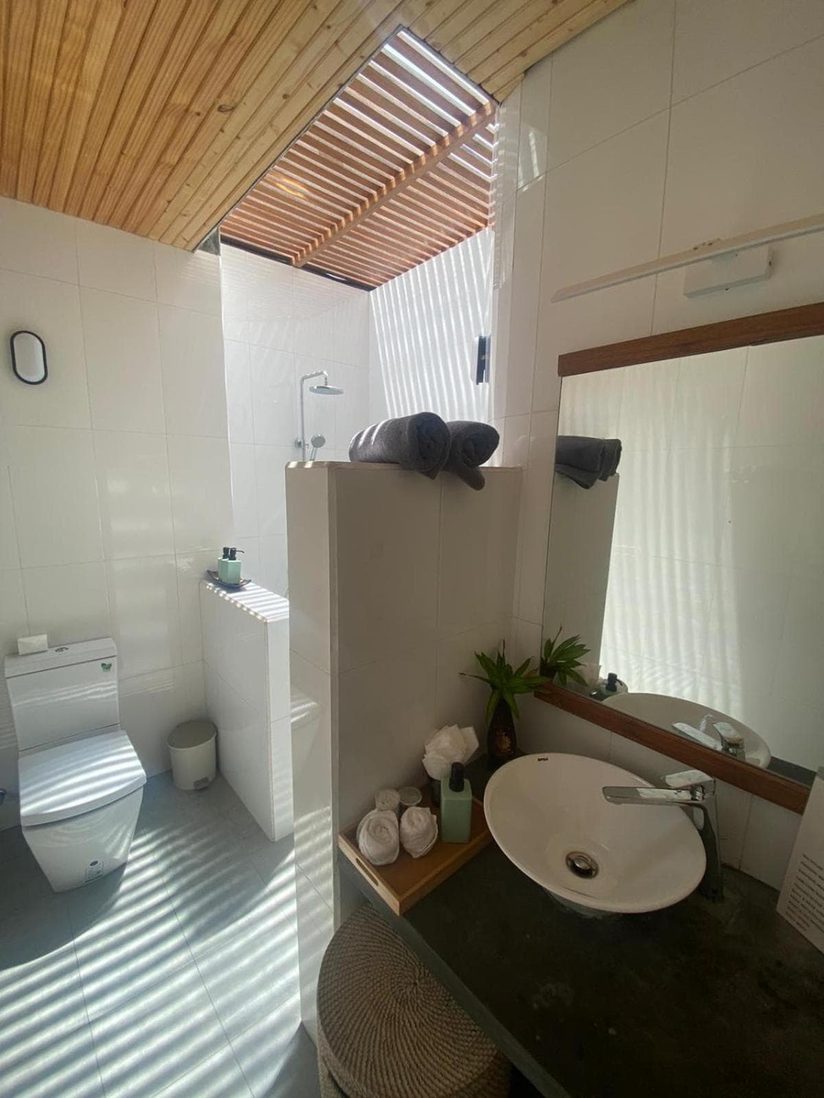 Bliss Dhigurah - View 165