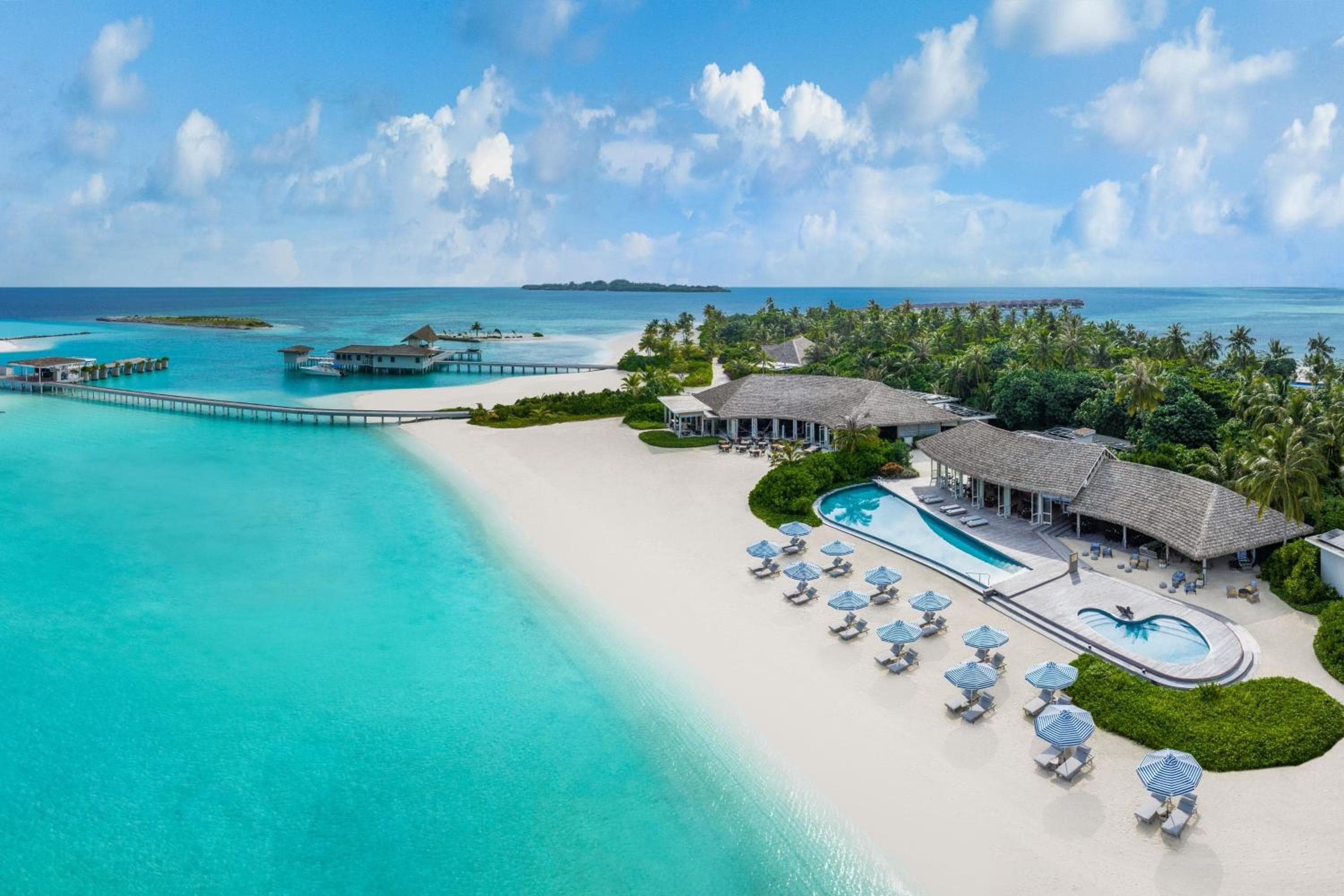 Le Meridien Maldives Resort & Spa - View 1