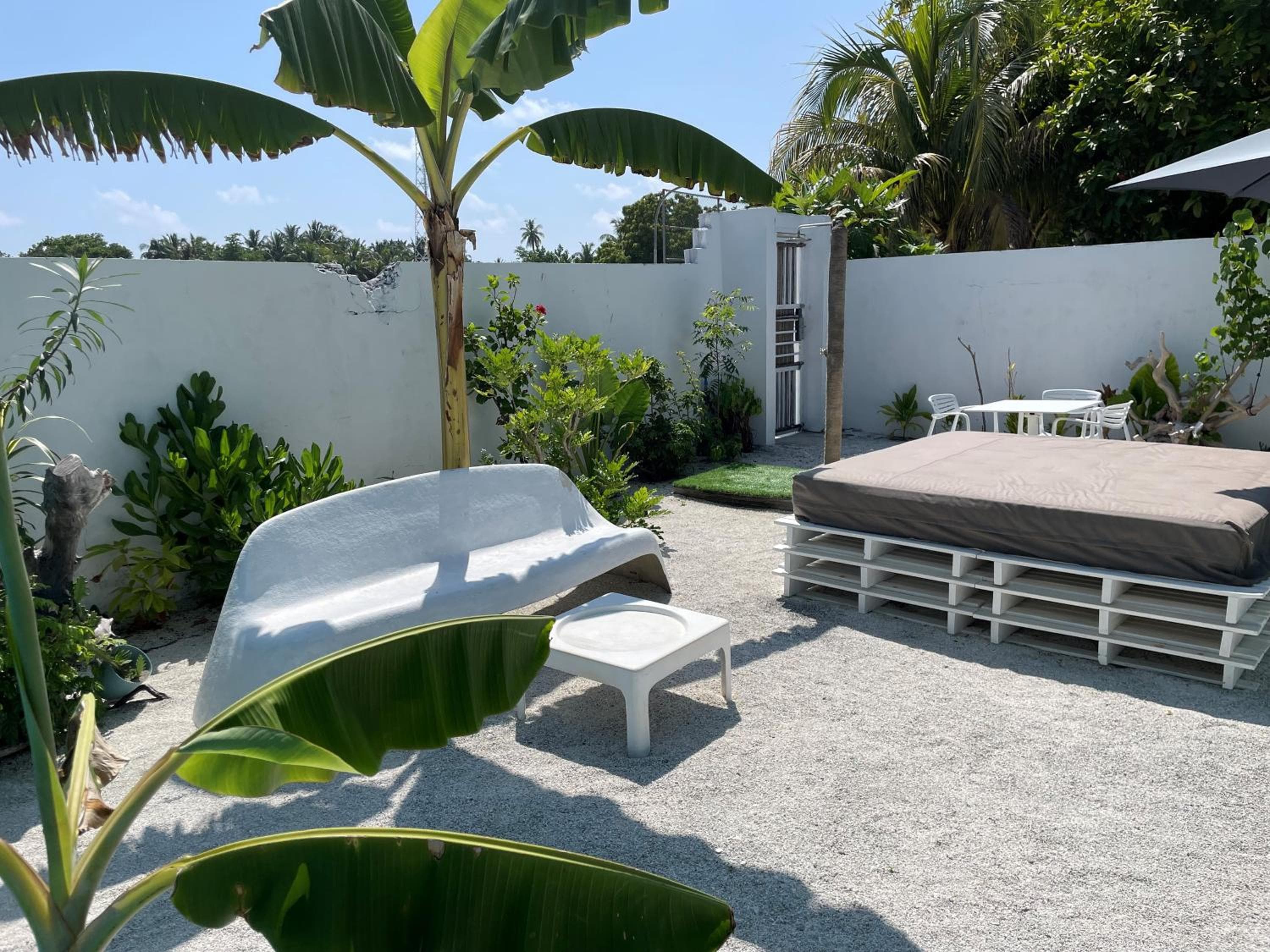 EQ SURF RETREAT - View 4