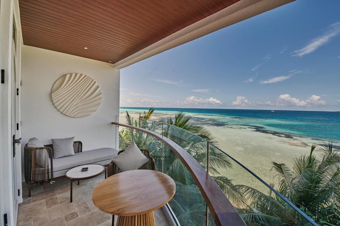 Stone Hotels Dhiffushi - View 41