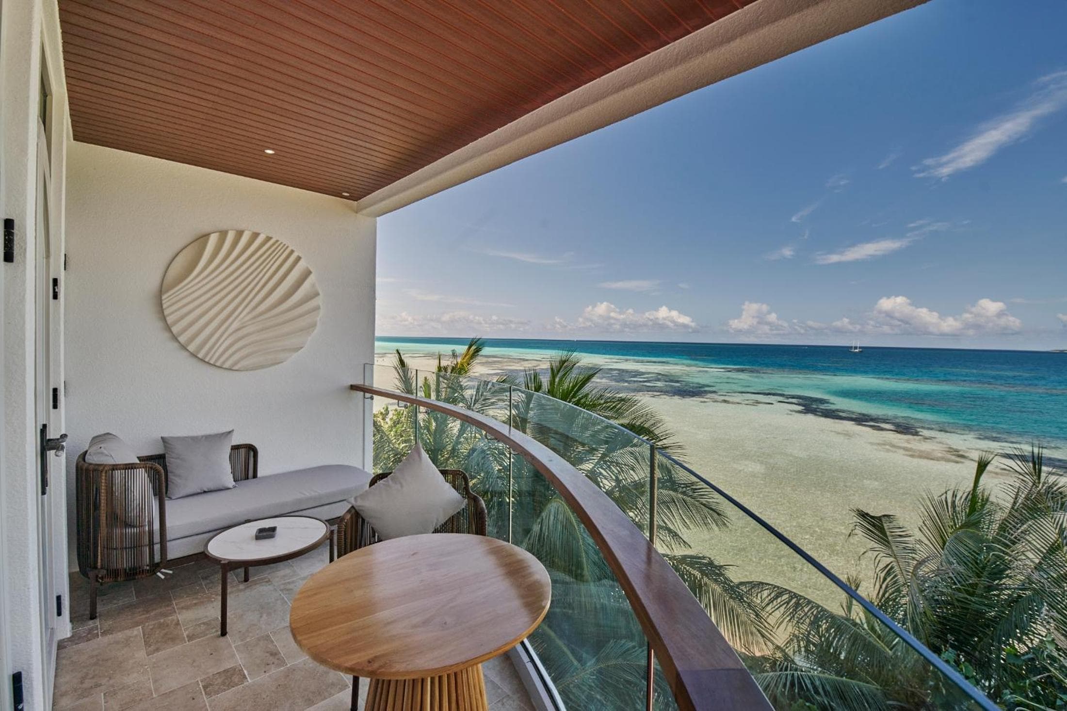 Stone Hotels Dhiffushi - View 15