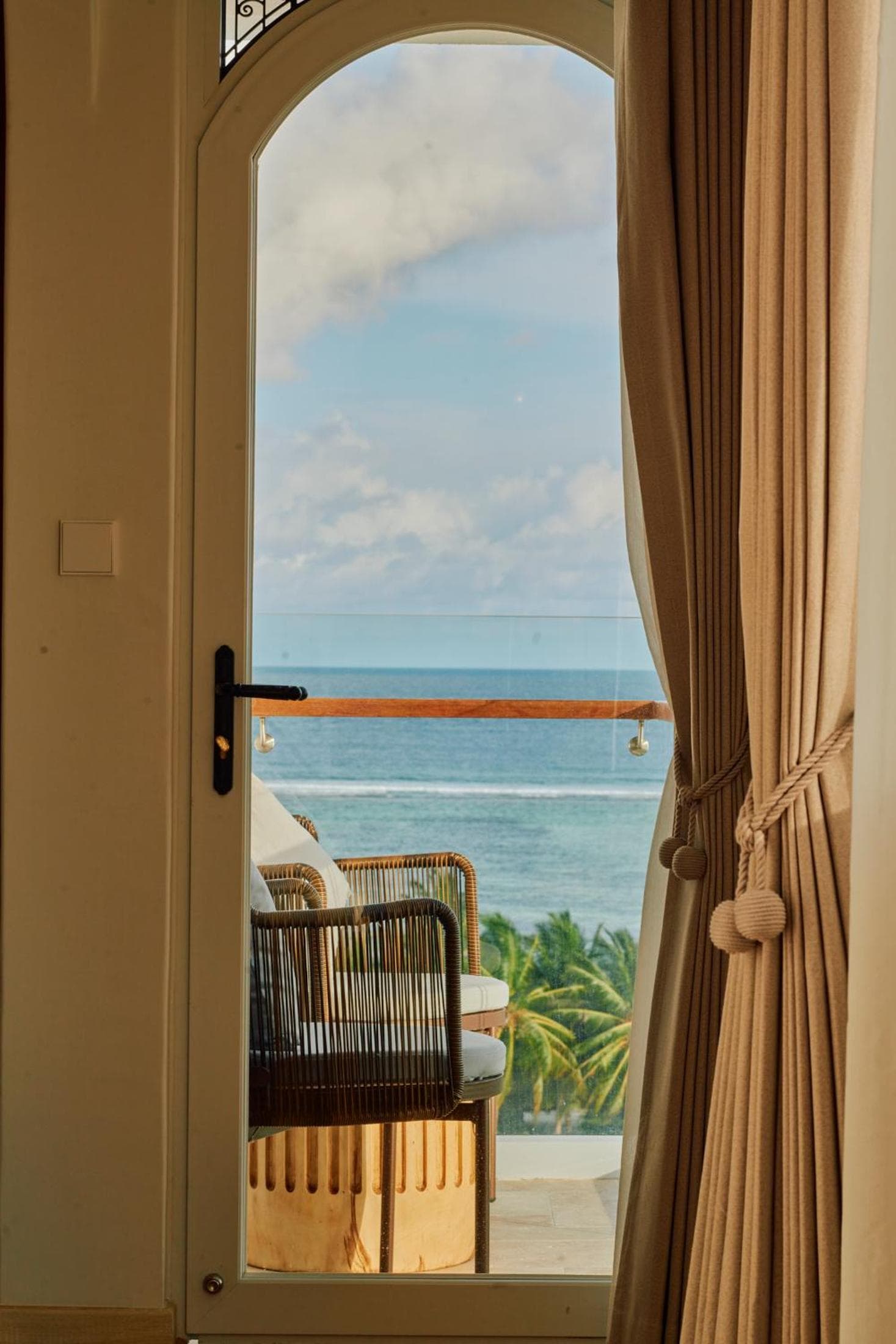 Stone Hotels Dhiffushi - View 24