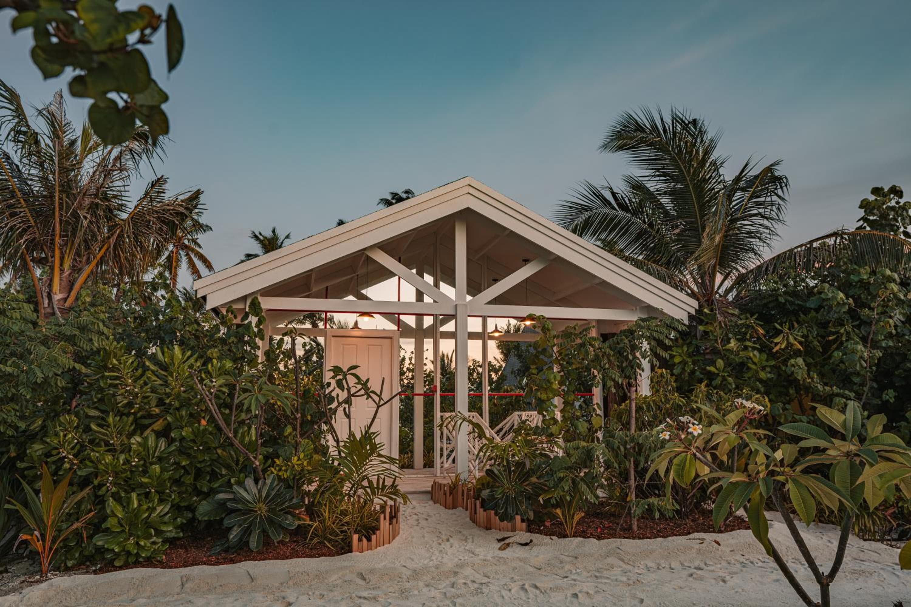 Oaga Art Resort Maldives - Greatest All Inclusive Plan with Free Speedboat Round-trip - View 4