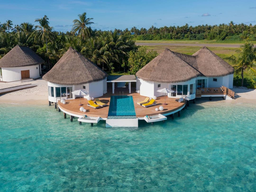 Mercure Maldives Kooddoo - Adults-Only Escape - View 3