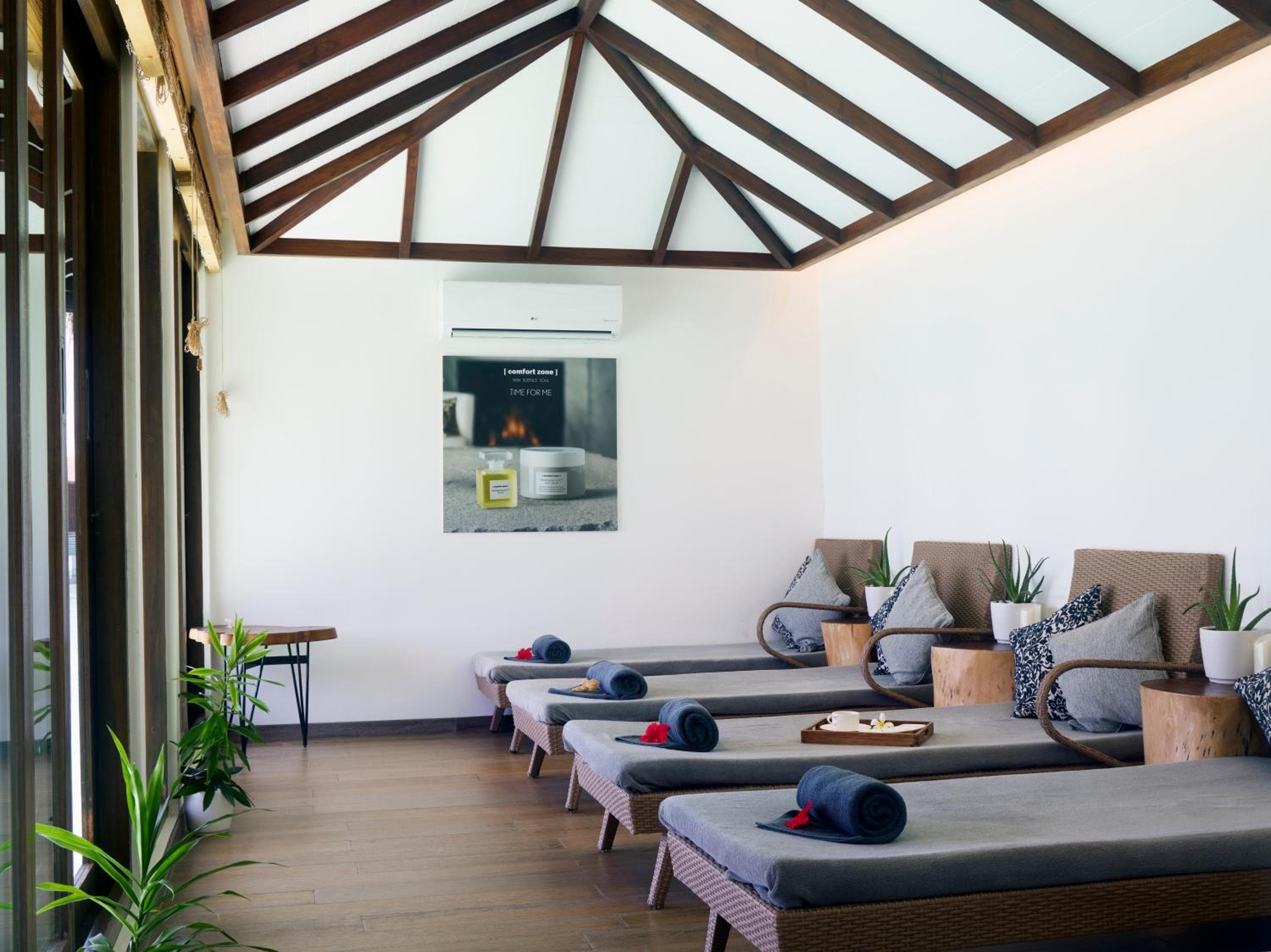 Grand Park Kodhipparu Maldives - View 159