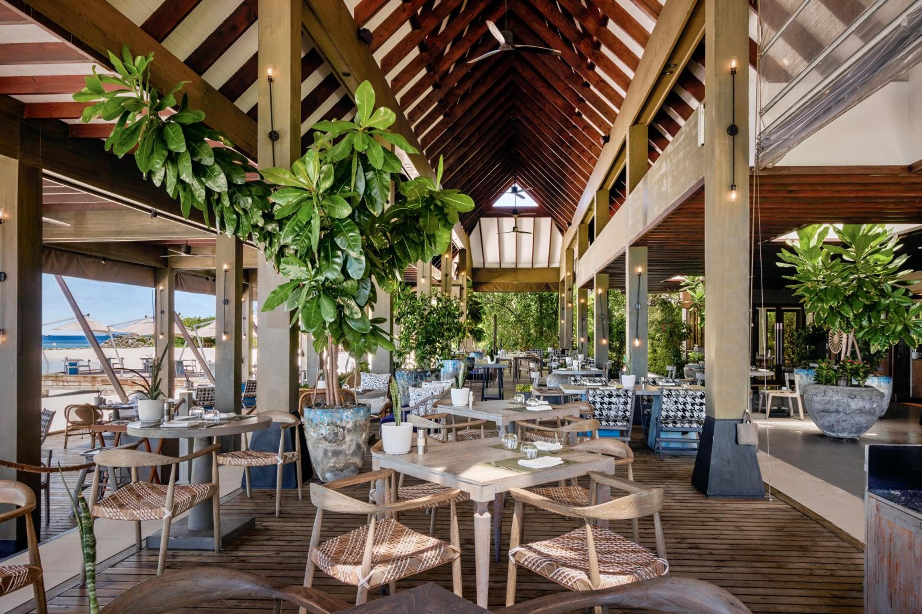 Grand Park Kodhipparu Maldives - View 169