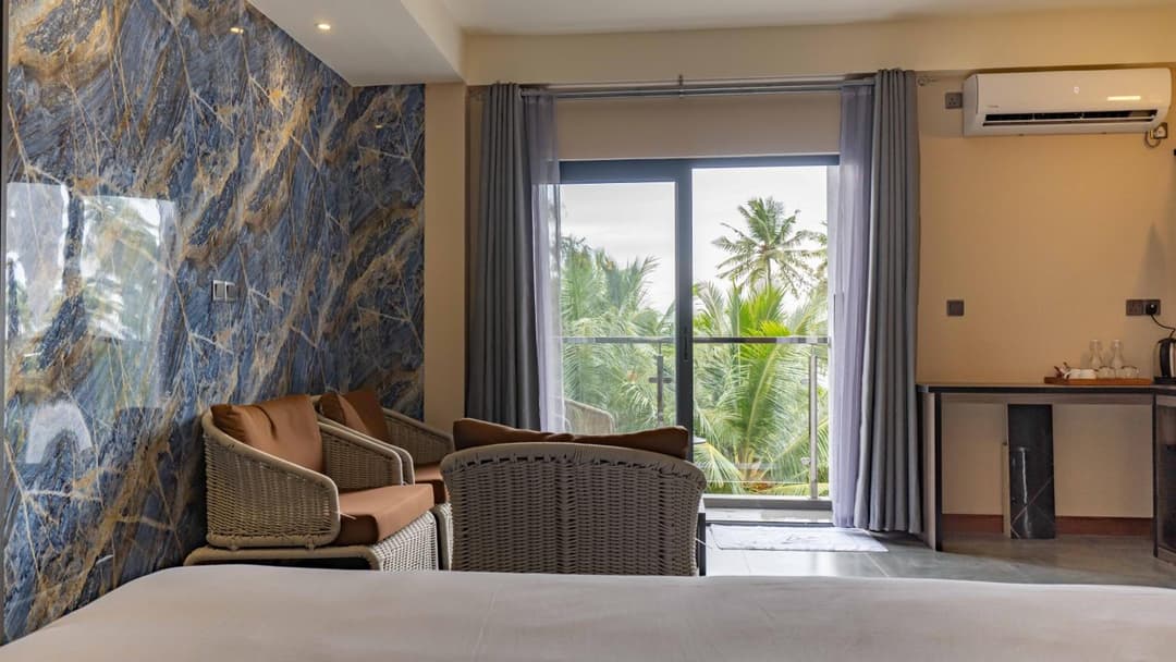 Aig Grand - View 20
