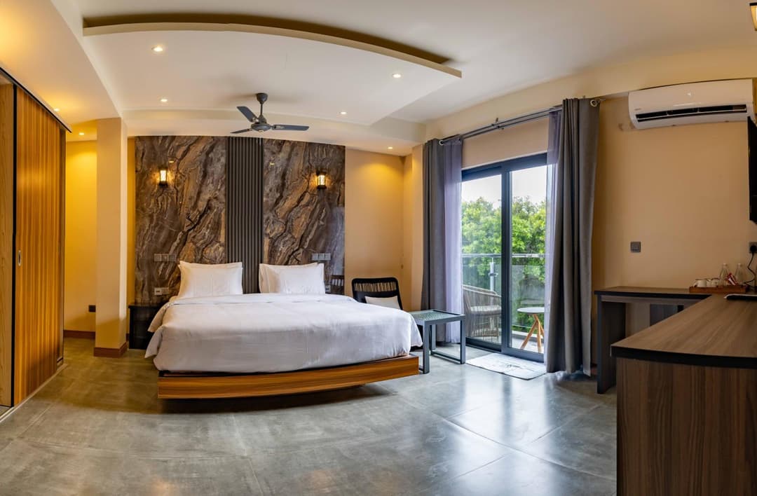 Aig Grand - View 6