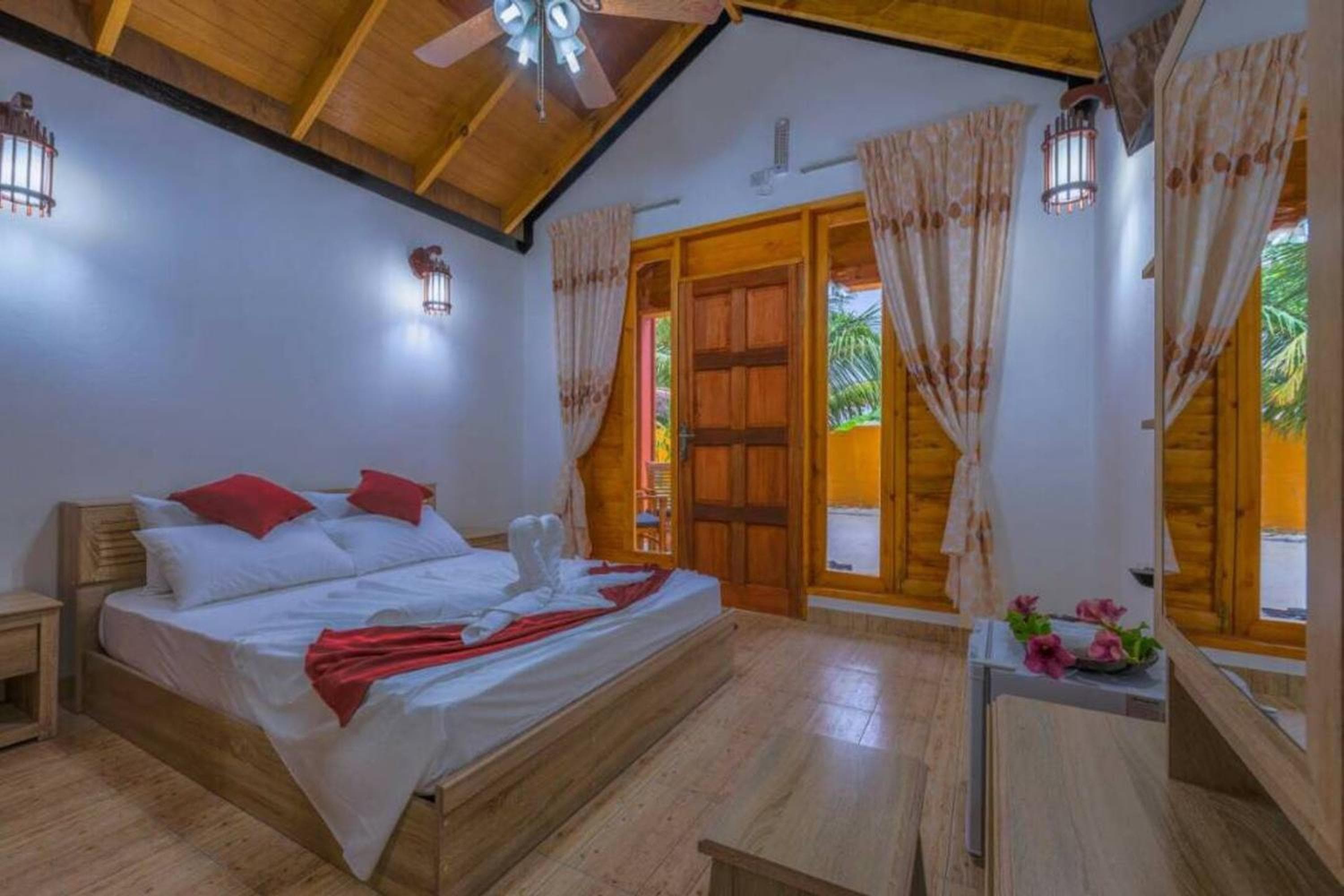 Sabba Summer Suite , Fodhdhoo - View 17