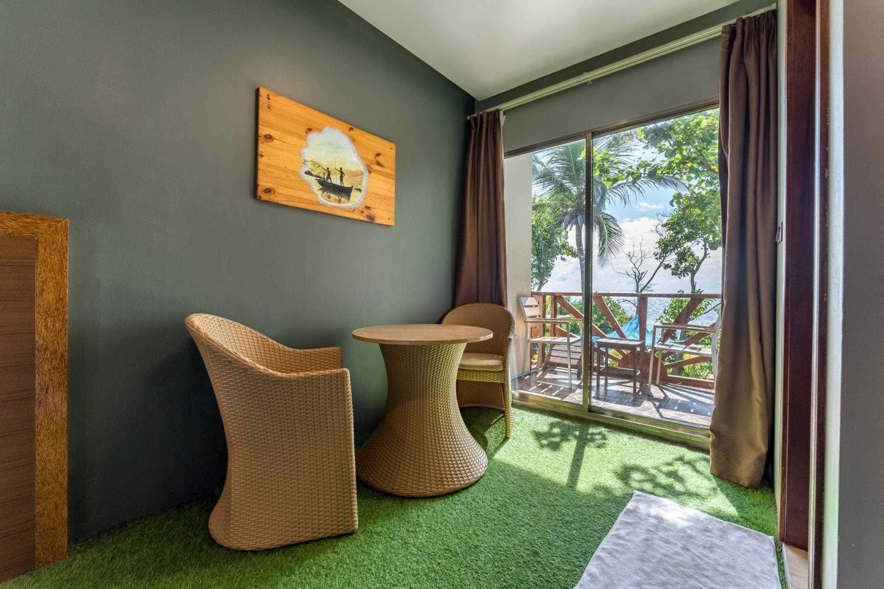 Maamadi Boutique - View 39