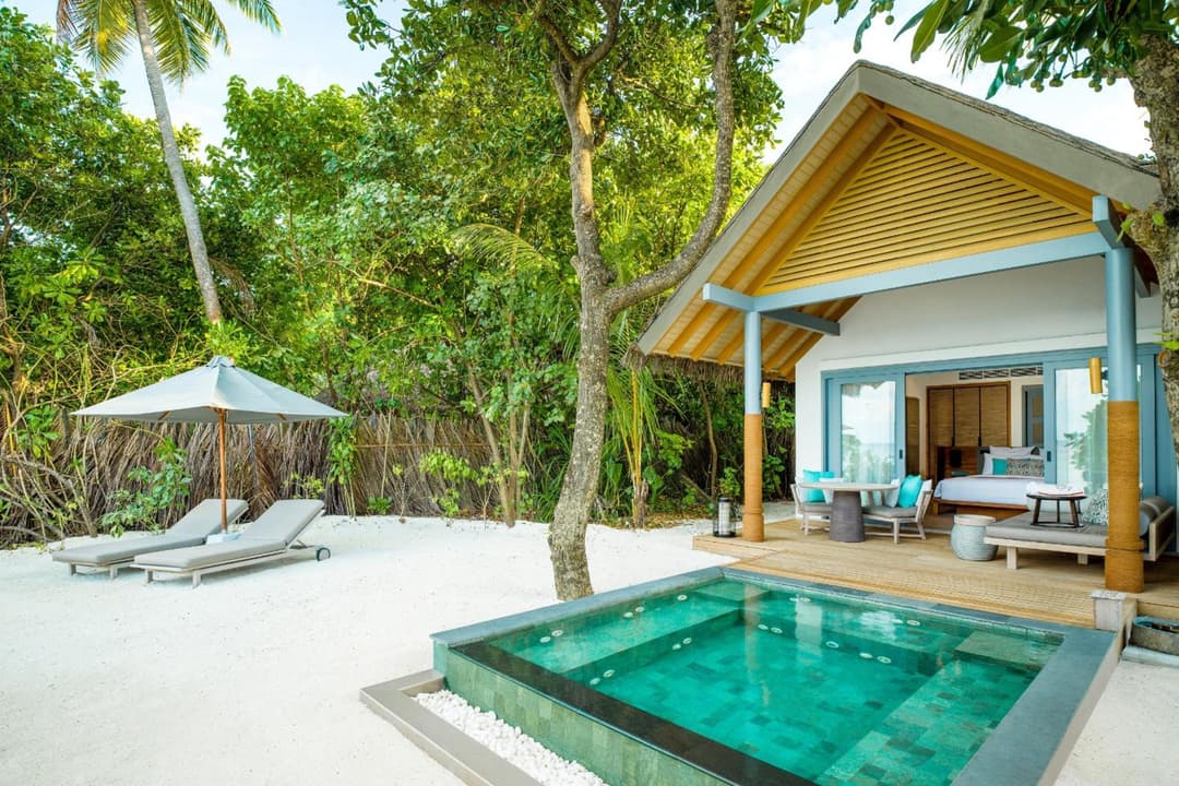 Vakkaru Maldives - Luxury Private Island Resort - View 58