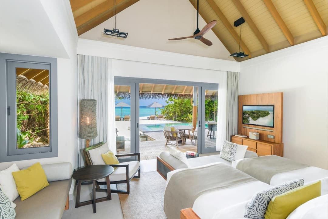 Vakkaru Maldives - Luxury Private Island Resort - View 9