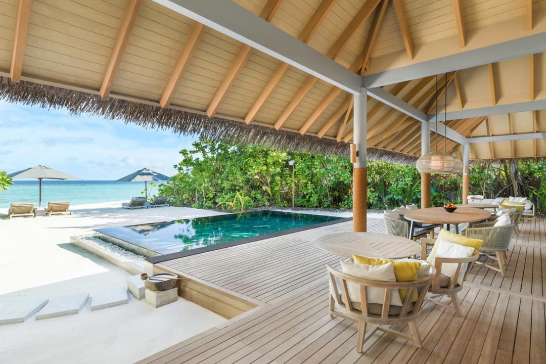 Vakkaru Maldives - Luxury Private Island Resort - View 37