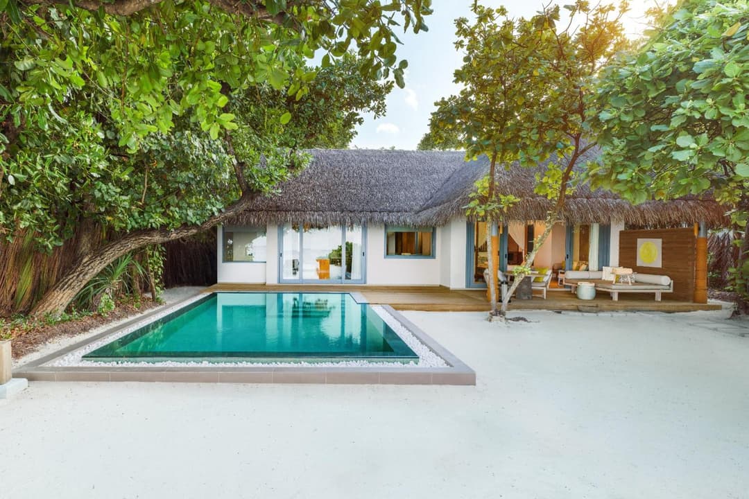 Vakkaru Maldives - Luxury Private Island Resort - View 33