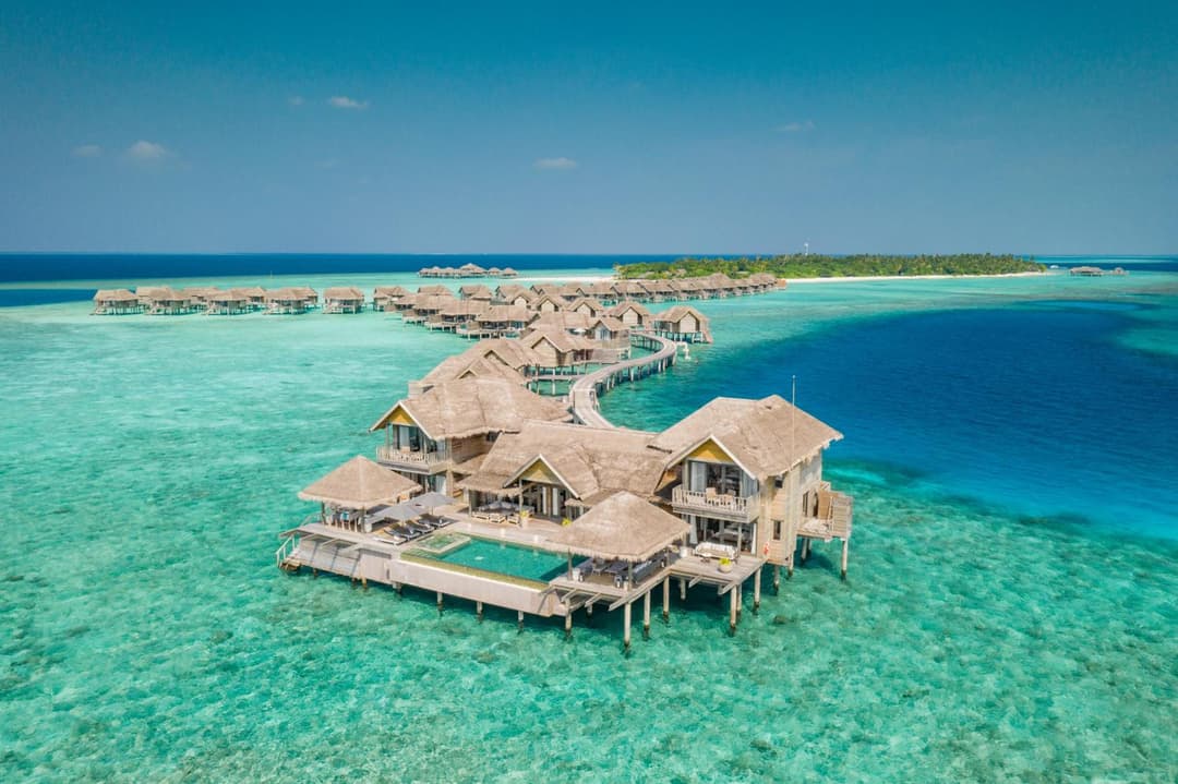 Vakkaru Maldives - Luxury Private Island Resort - View 8