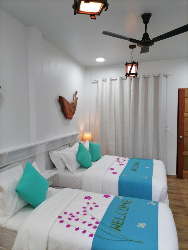 Island Luxury Dive Hotel - Fulhadhoo - View 28