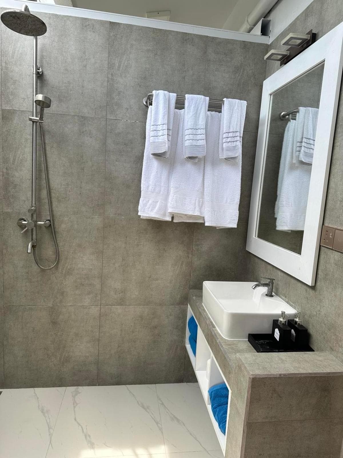 Island Luxury Dive Hotel - Fulhadhoo - View 9