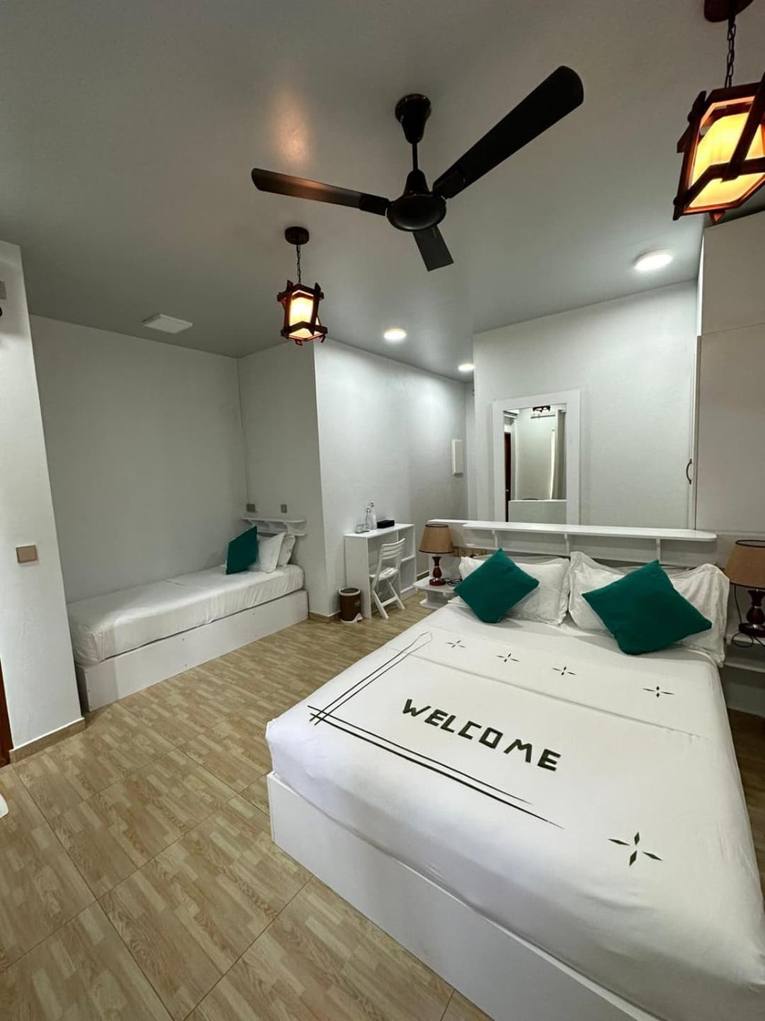 Island Luxury Dive Hotel - Fulhadhoo - View 9
