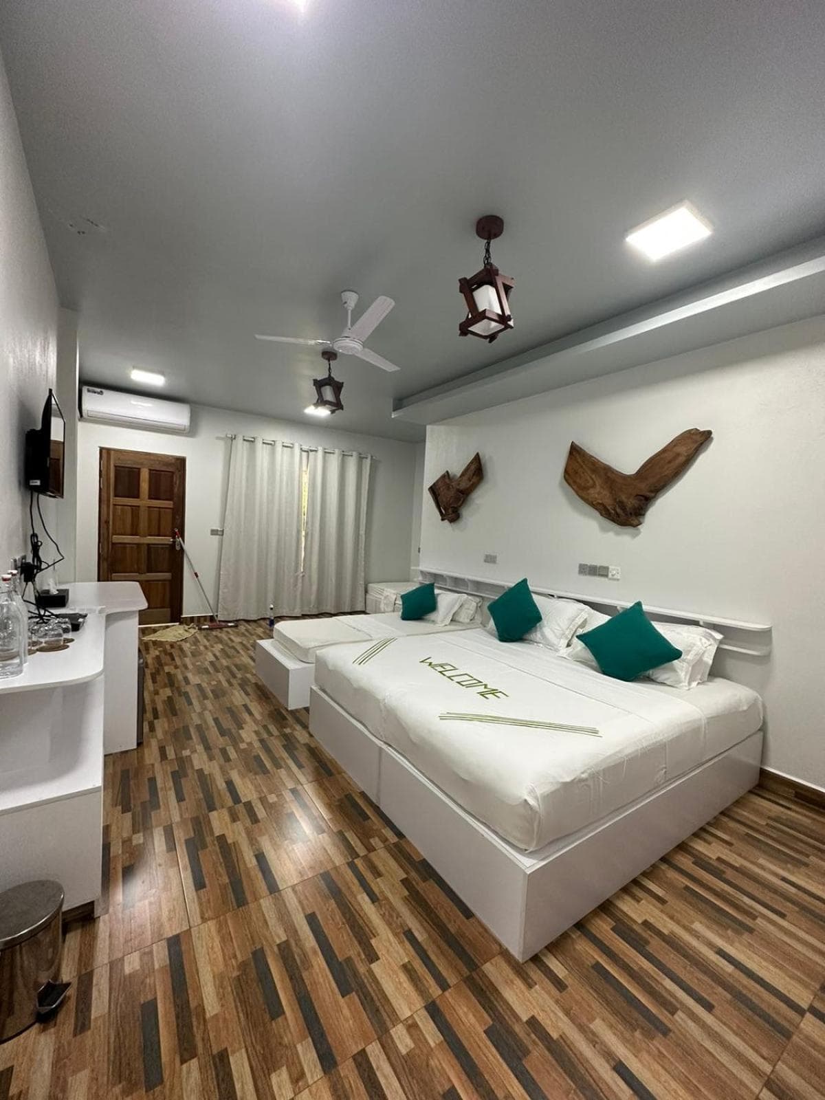 Island Luxury Dive Hotel - Fulhadhoo - View 3