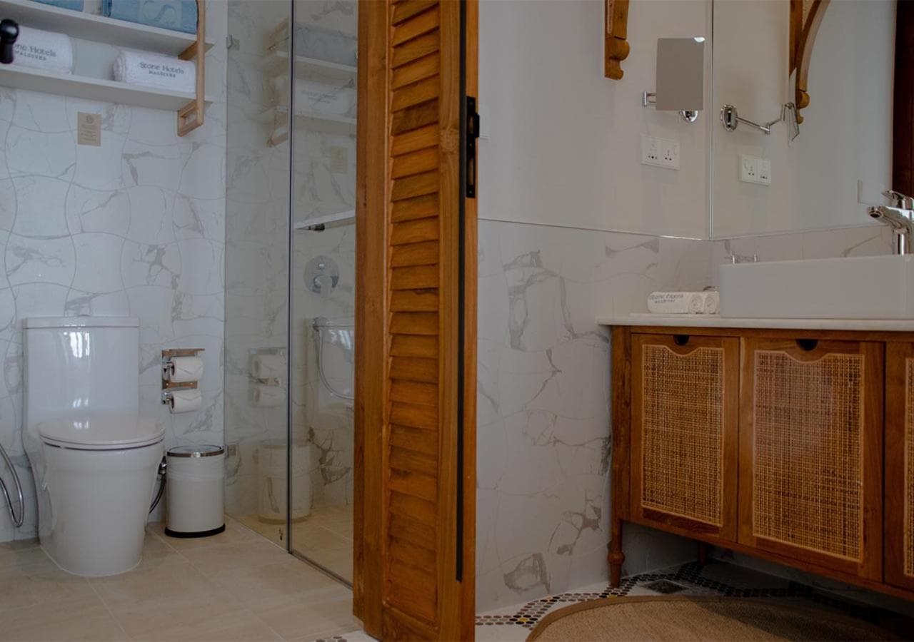 Stone Hotels Dhiffushi - View 34