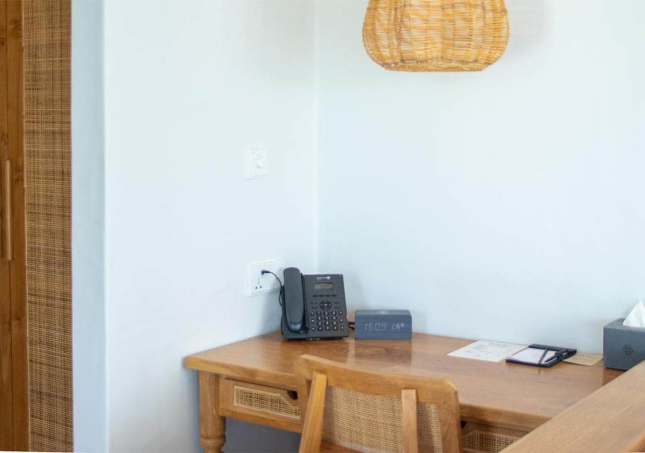 Stone Hotels Dhiffushi - View 75