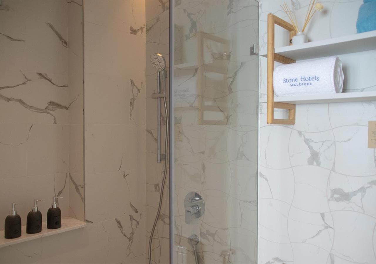 Stone Hotels Dhiffushi - View 55