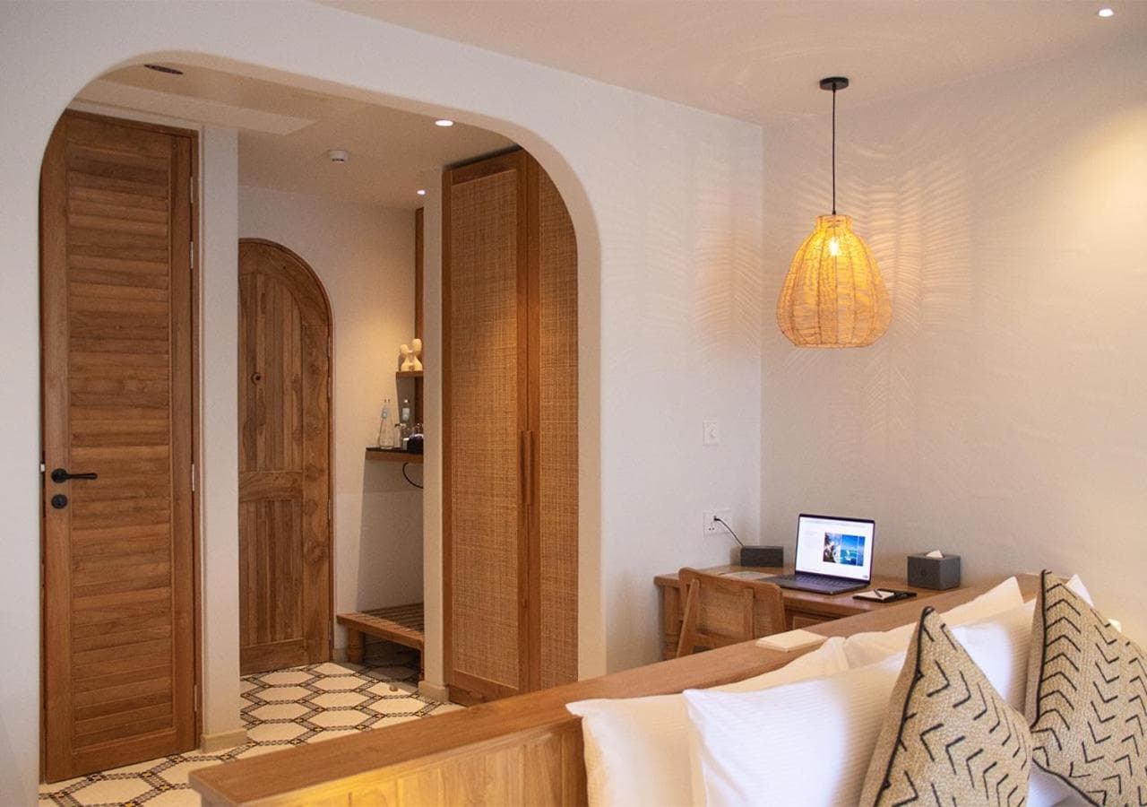 Stone Hotels Dhiffushi - View 62