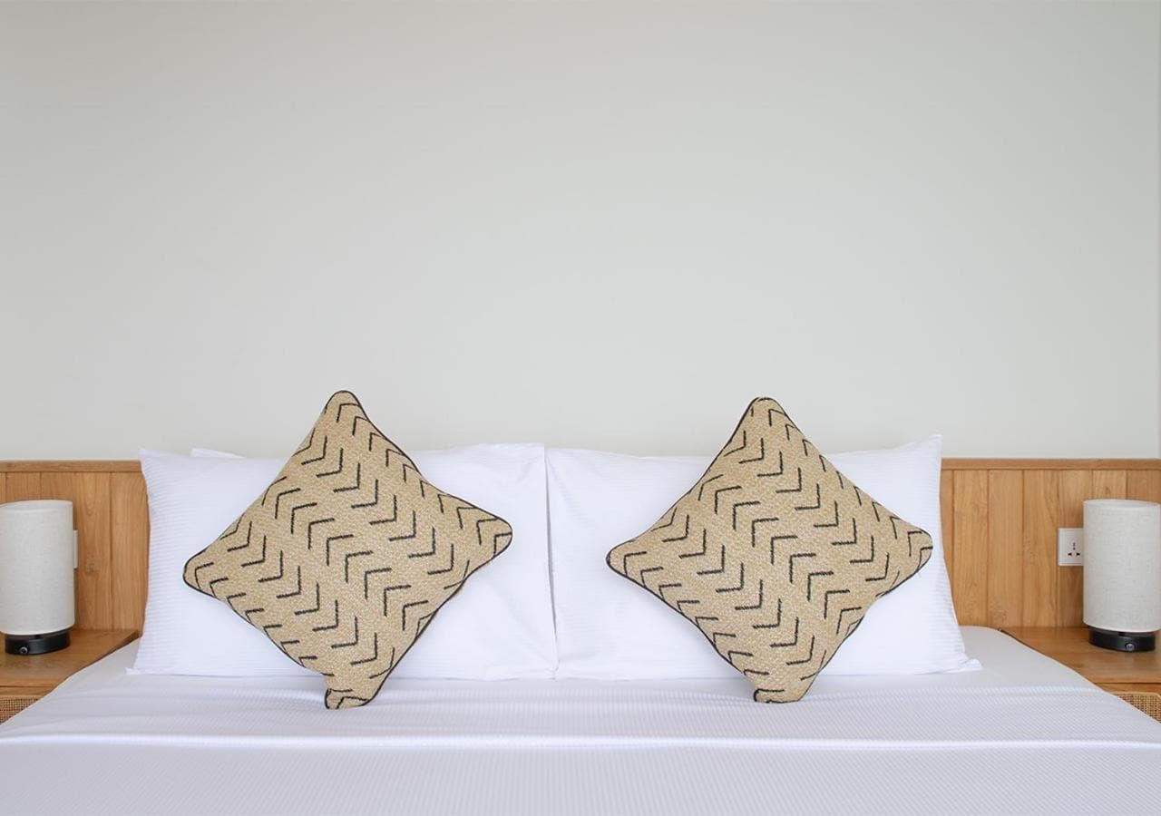 Stone Hotels Dhiffushi - View 81