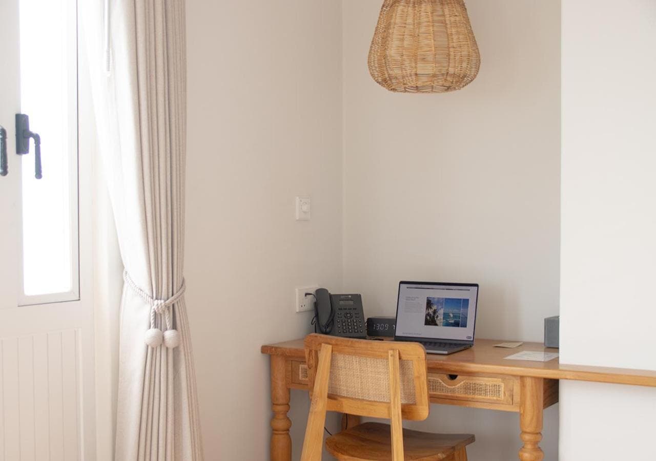 Stone Hotels Dhiffushi - View 119