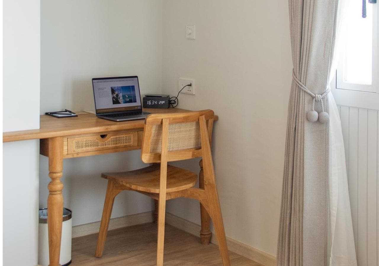 Stone Hotels Dhiffushi - View 88