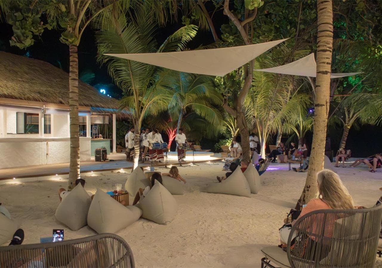 Stone Hotels Dhiffushi - View 135