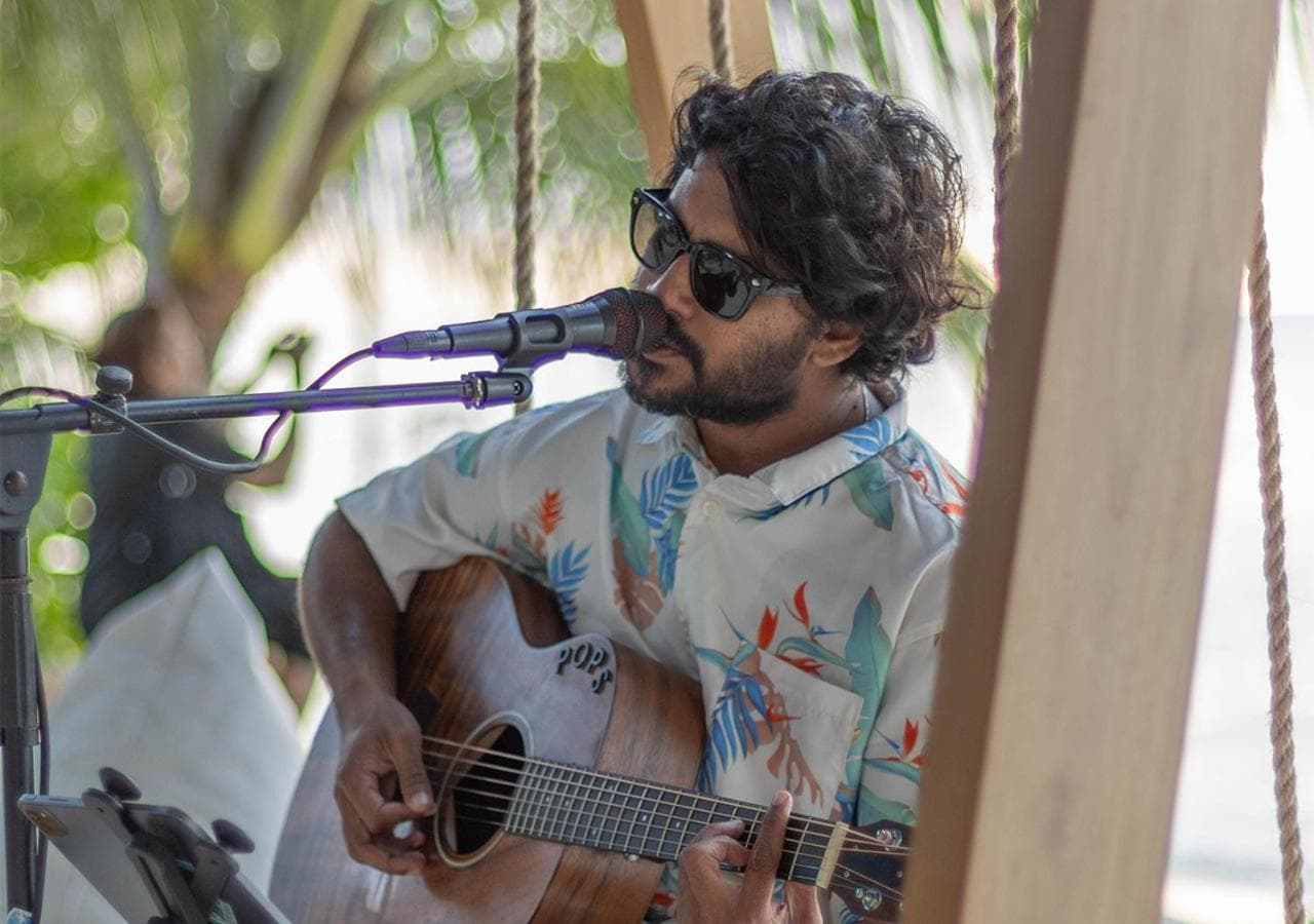 Stone Hotels Dhiffushi - View 140