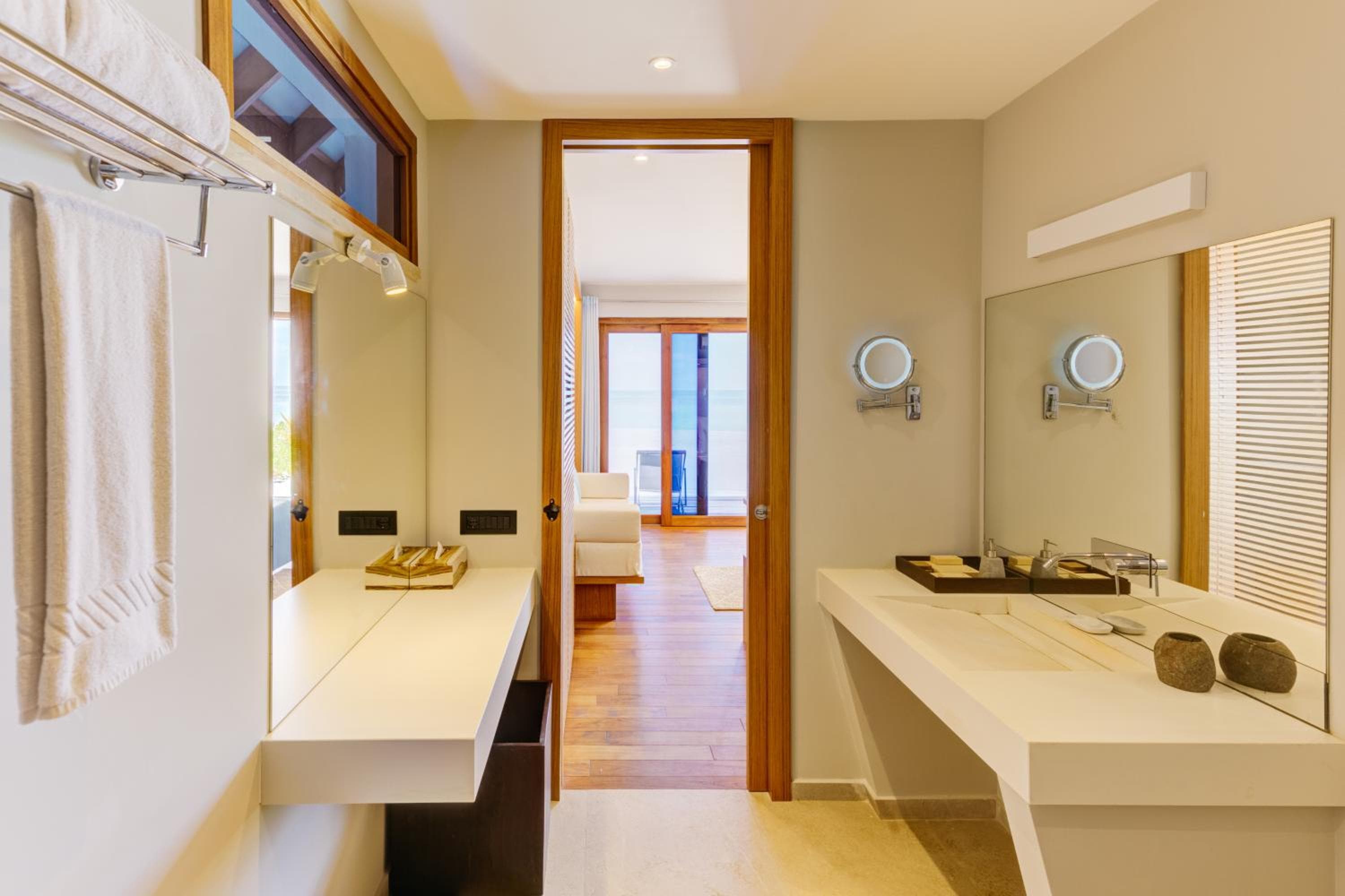 Cinnamon Velifushi Maldives - Free One-Way Speedboat and 02 Kids Under 12 Stay & Dine Free - View 10