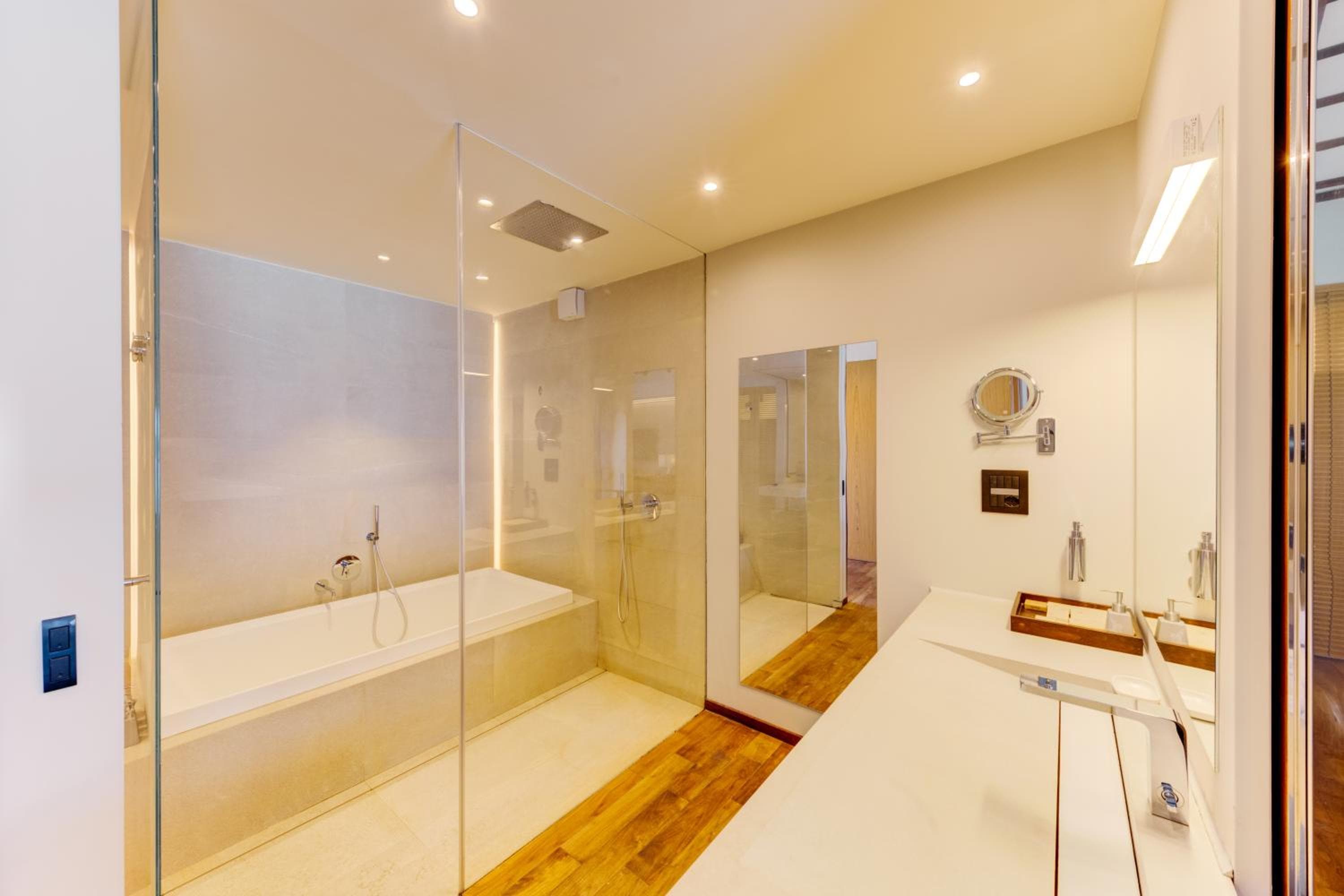 Cinnamon Velifushi Maldives - Free One-Way Speedboat and 02 Kids Under 12 Stay & Dine Free - View 22