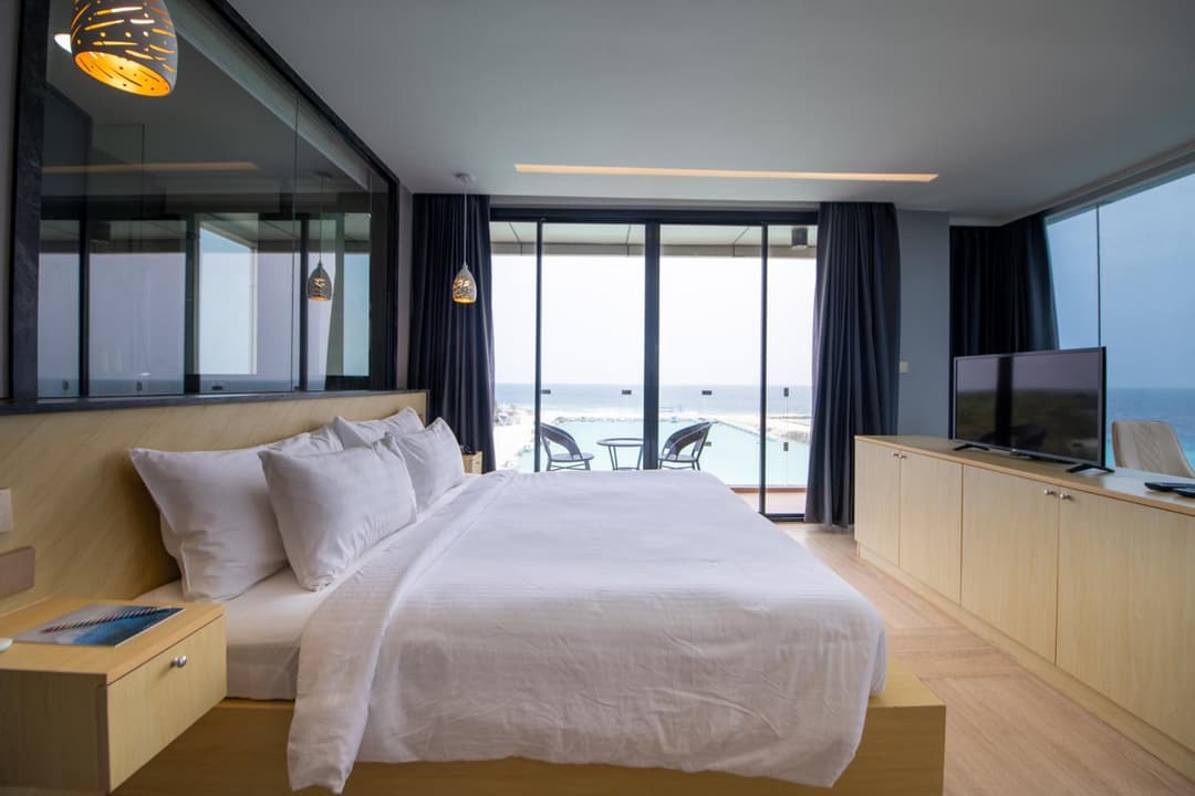 Swarn by Hawks Hotels Kamadhoo Baa Atoll - View 39