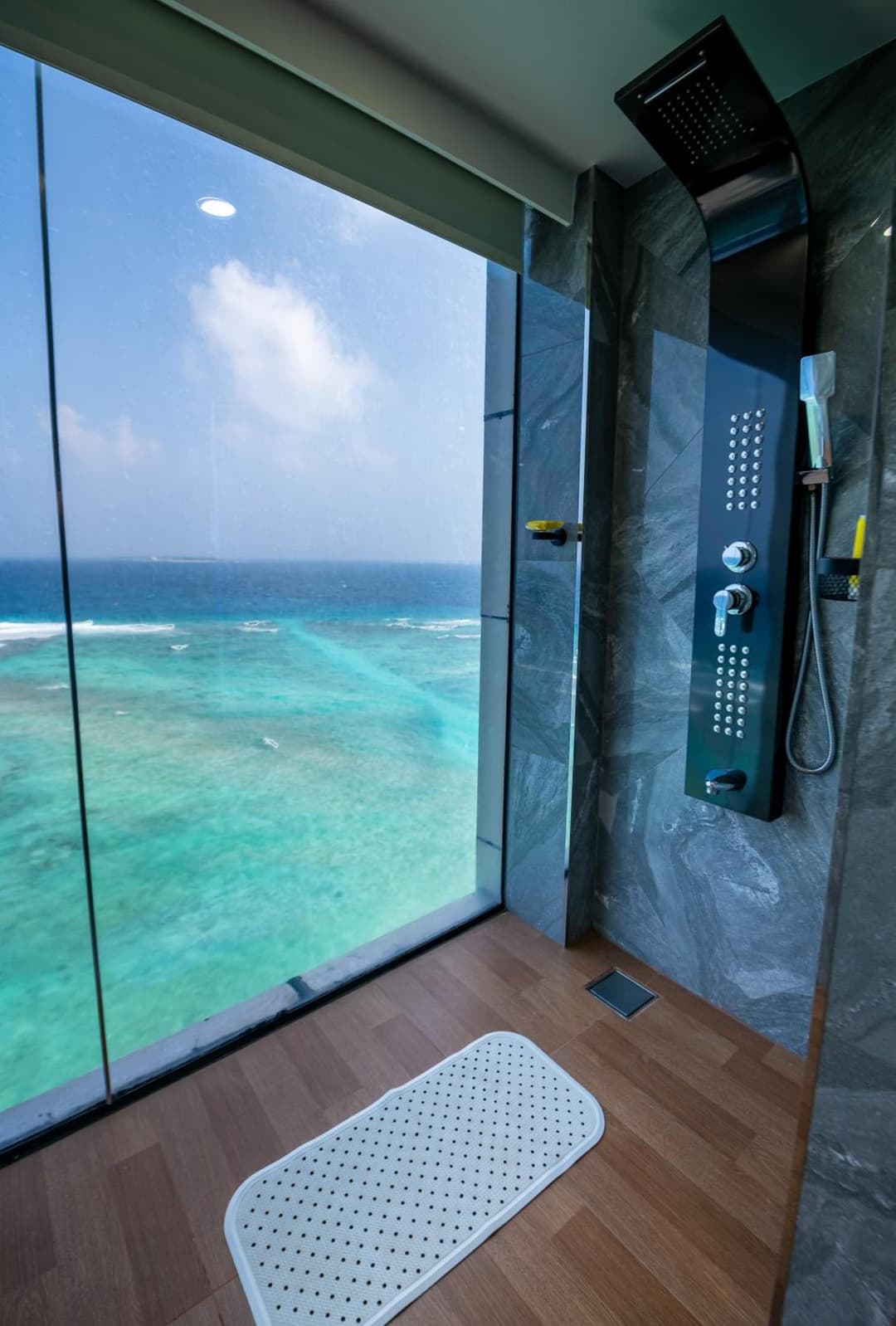 Swarn by Hawks Hotels Kamadhoo Baa Atoll - View 52