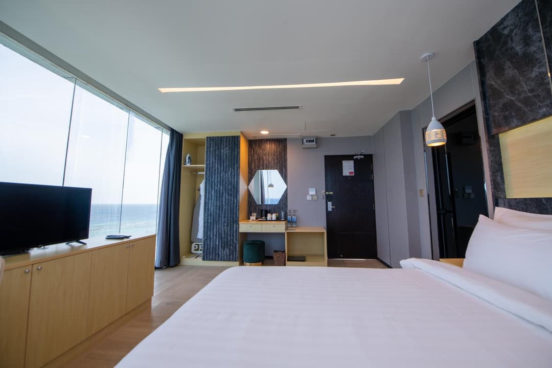 Swarn by Hawks Hotels Kamadhoo Baa Atoll - View 9