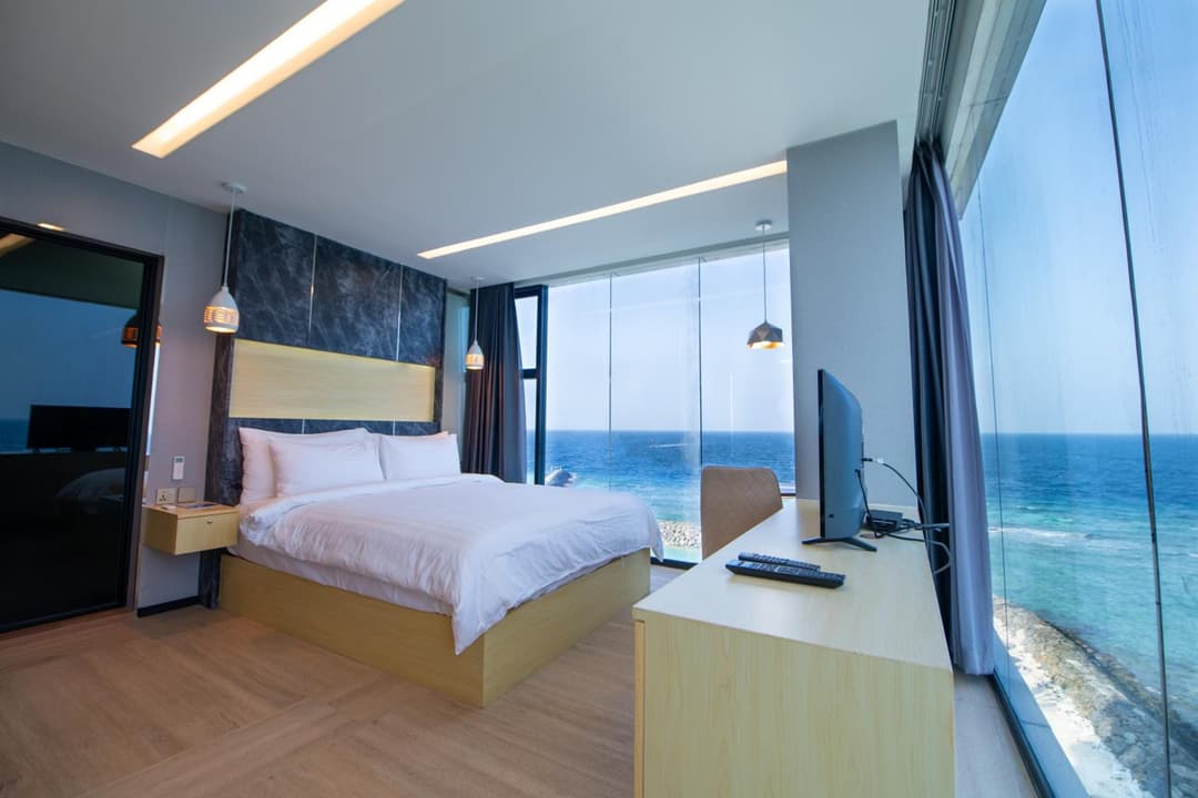 Swarn by Hawks Hotels Kamadhoo Baa Atoll - View 38