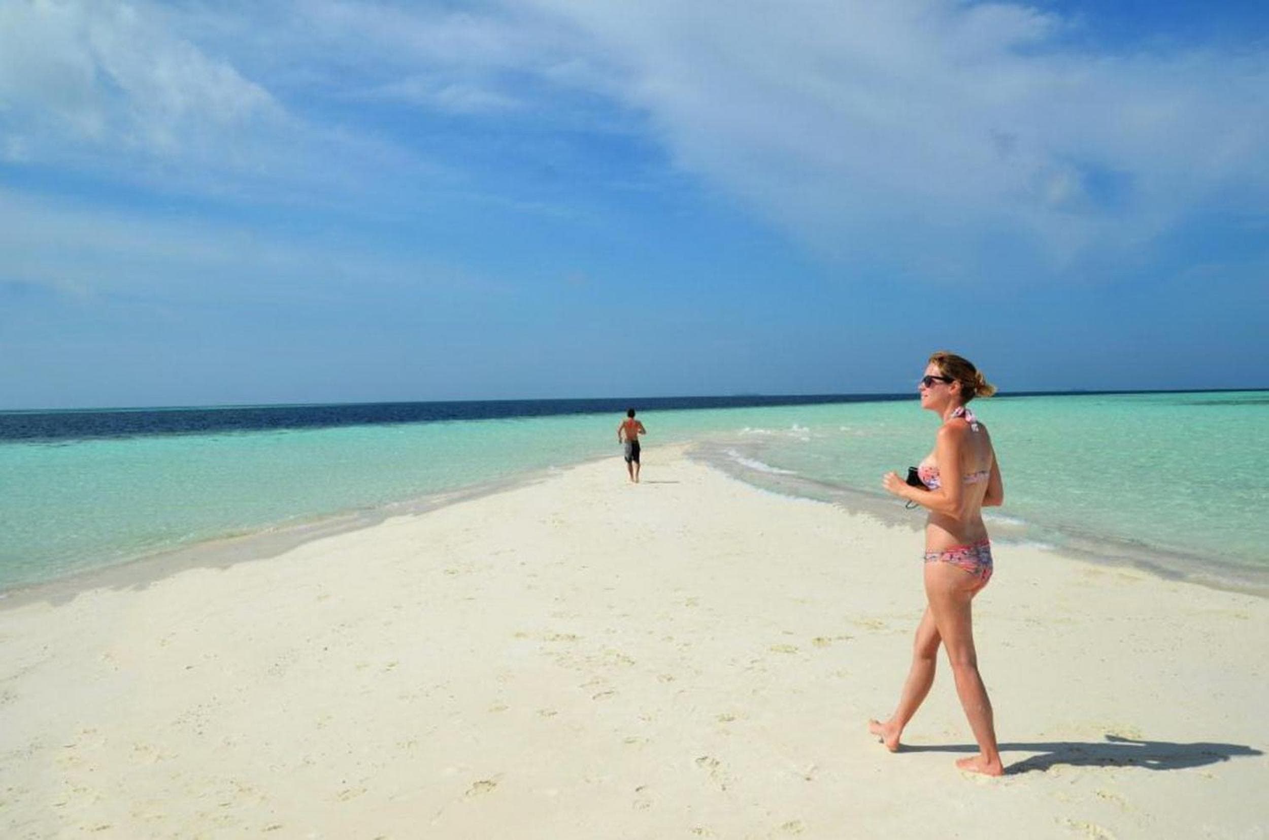 Adroit Beach Inn - View 79