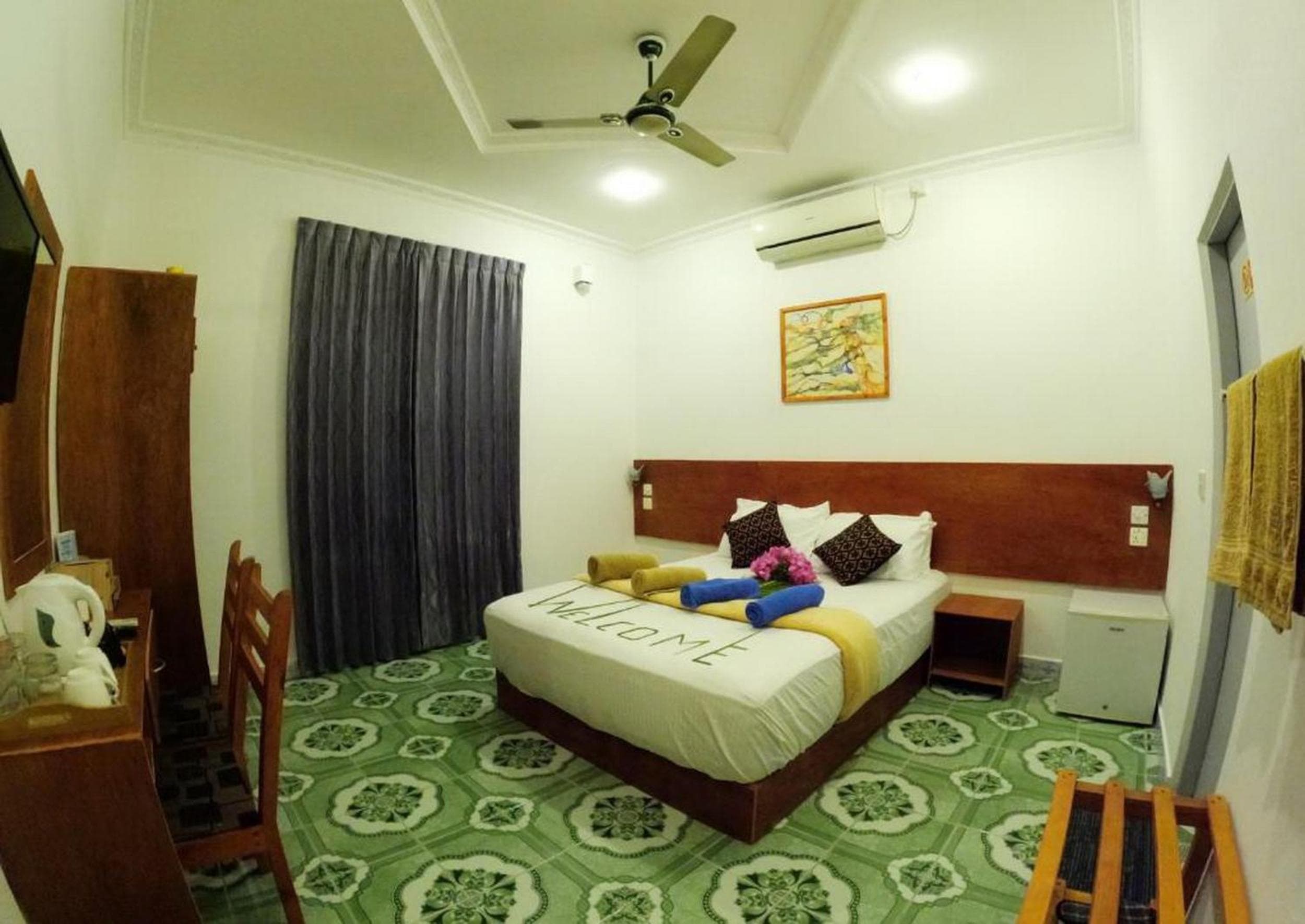 Adroit Beach Inn - View 266