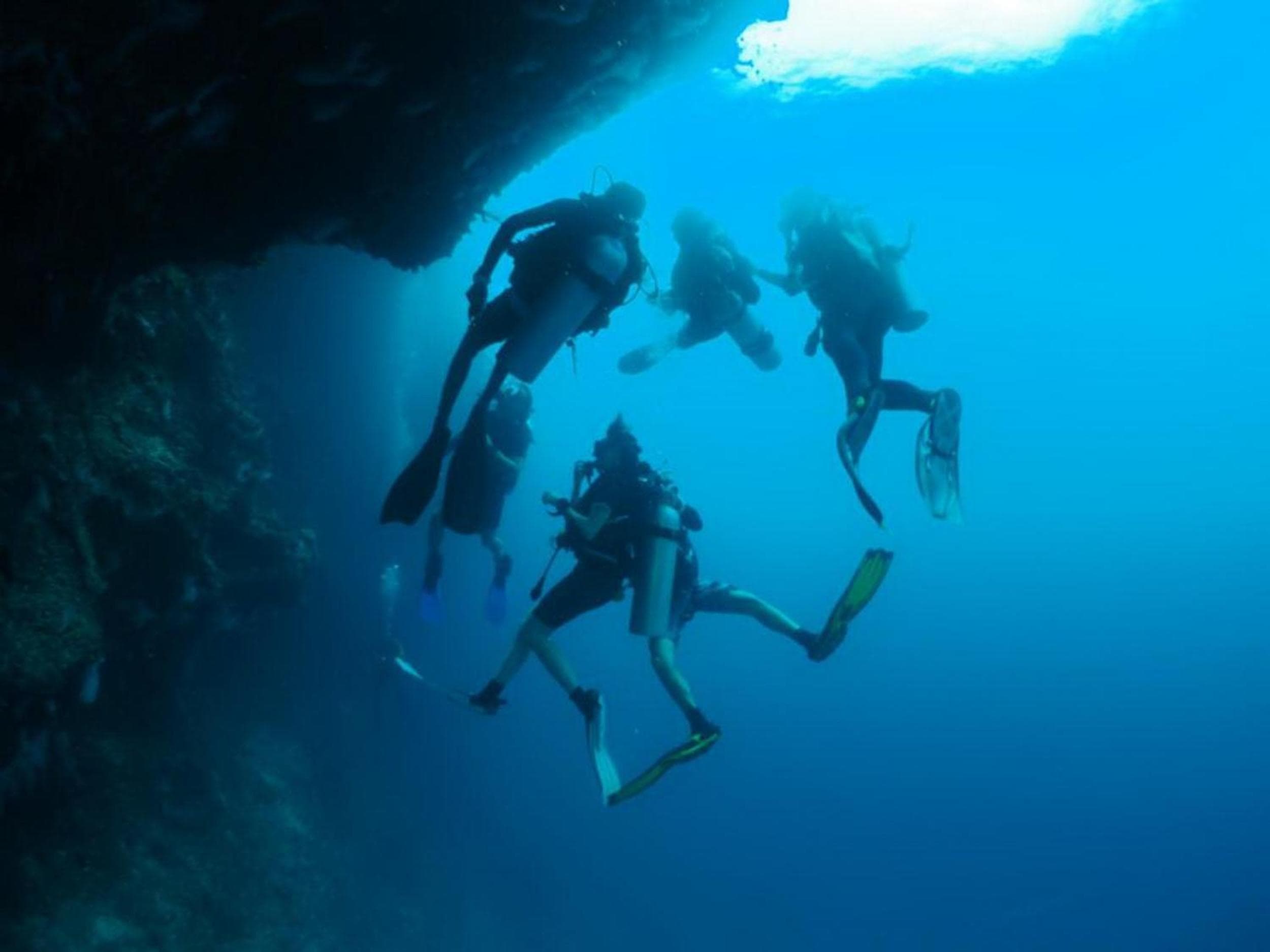 Adroit Beach Inn - View 152