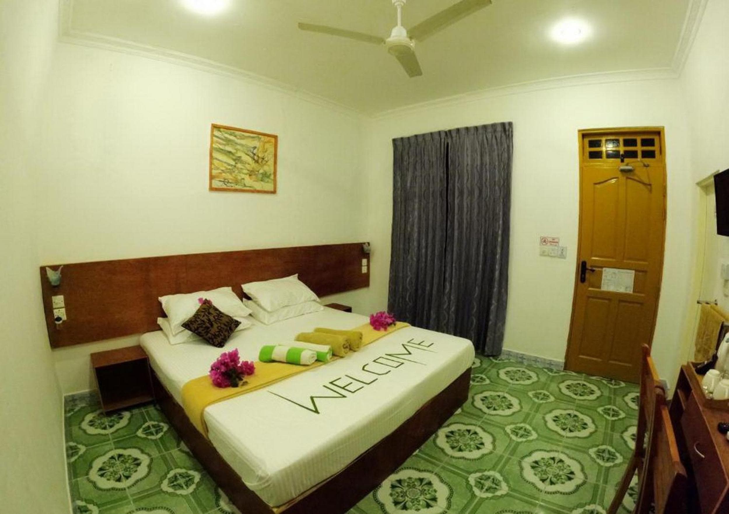 Adroit Beach Inn - View 106