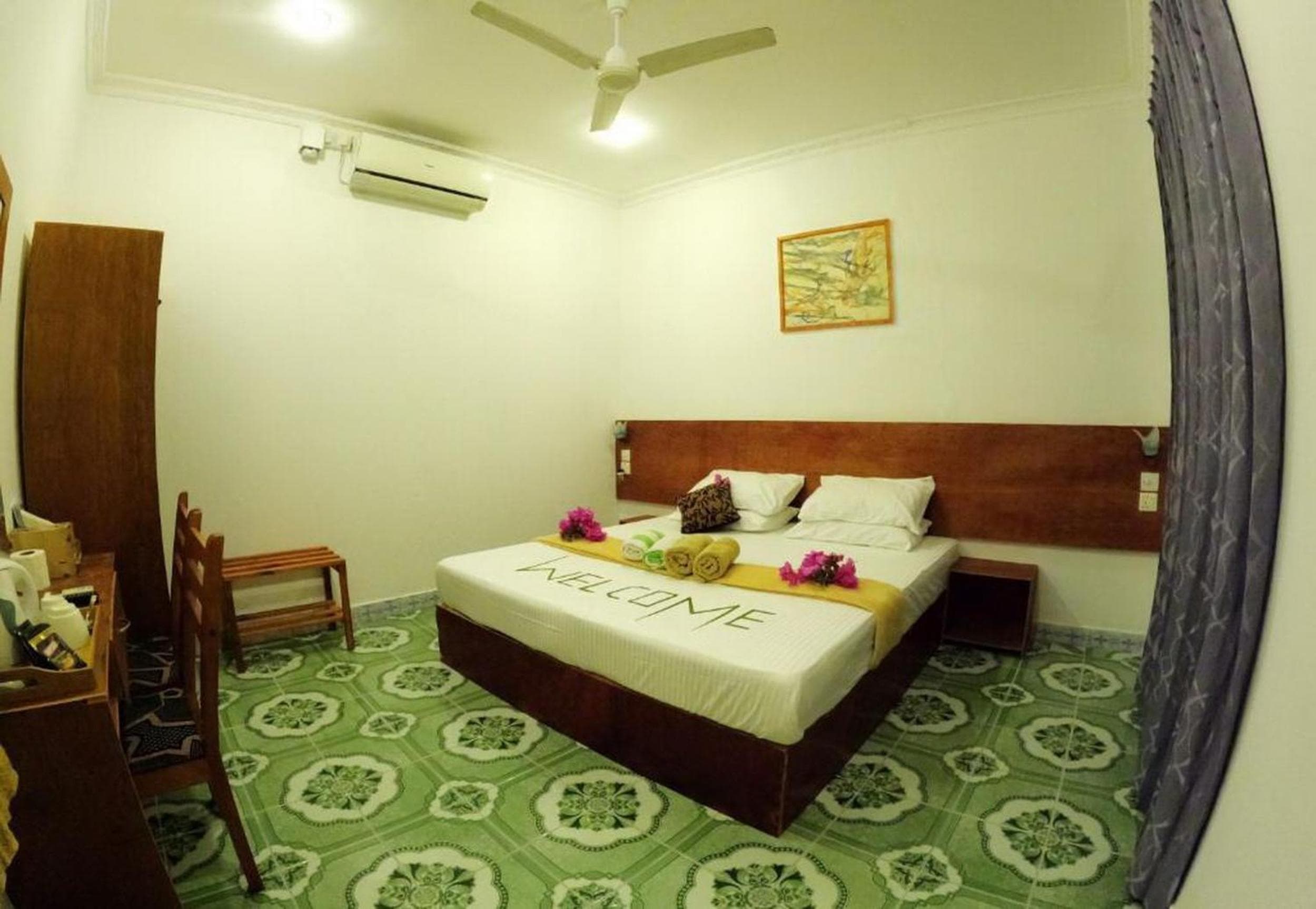 Adroit Beach Inn - View 132