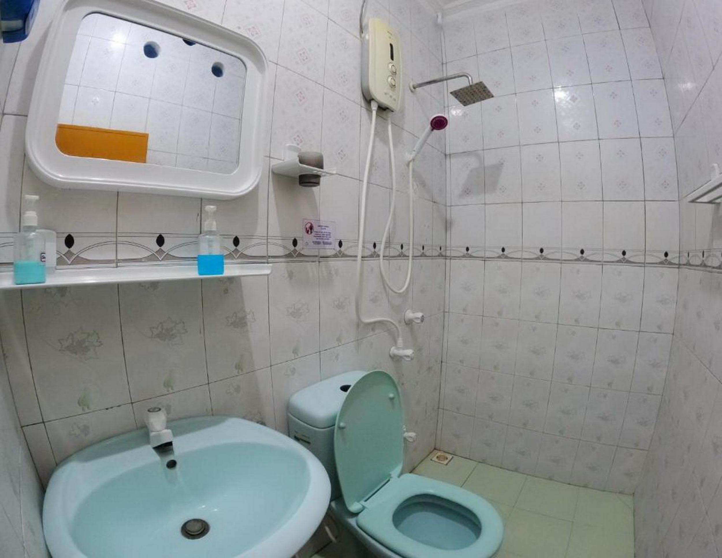 Adroit Beach Inn - View 114