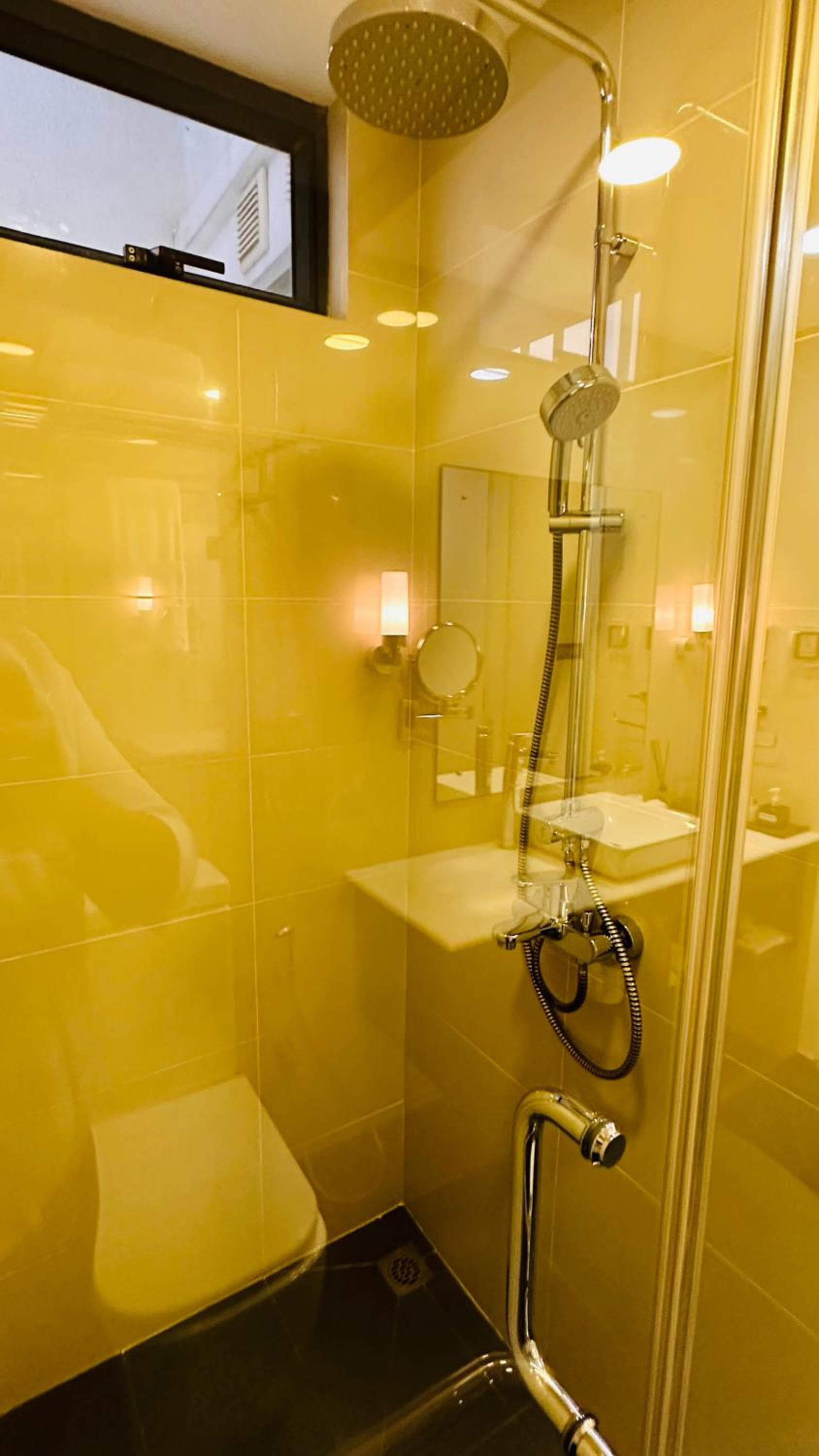 Beehive Premier - View 78