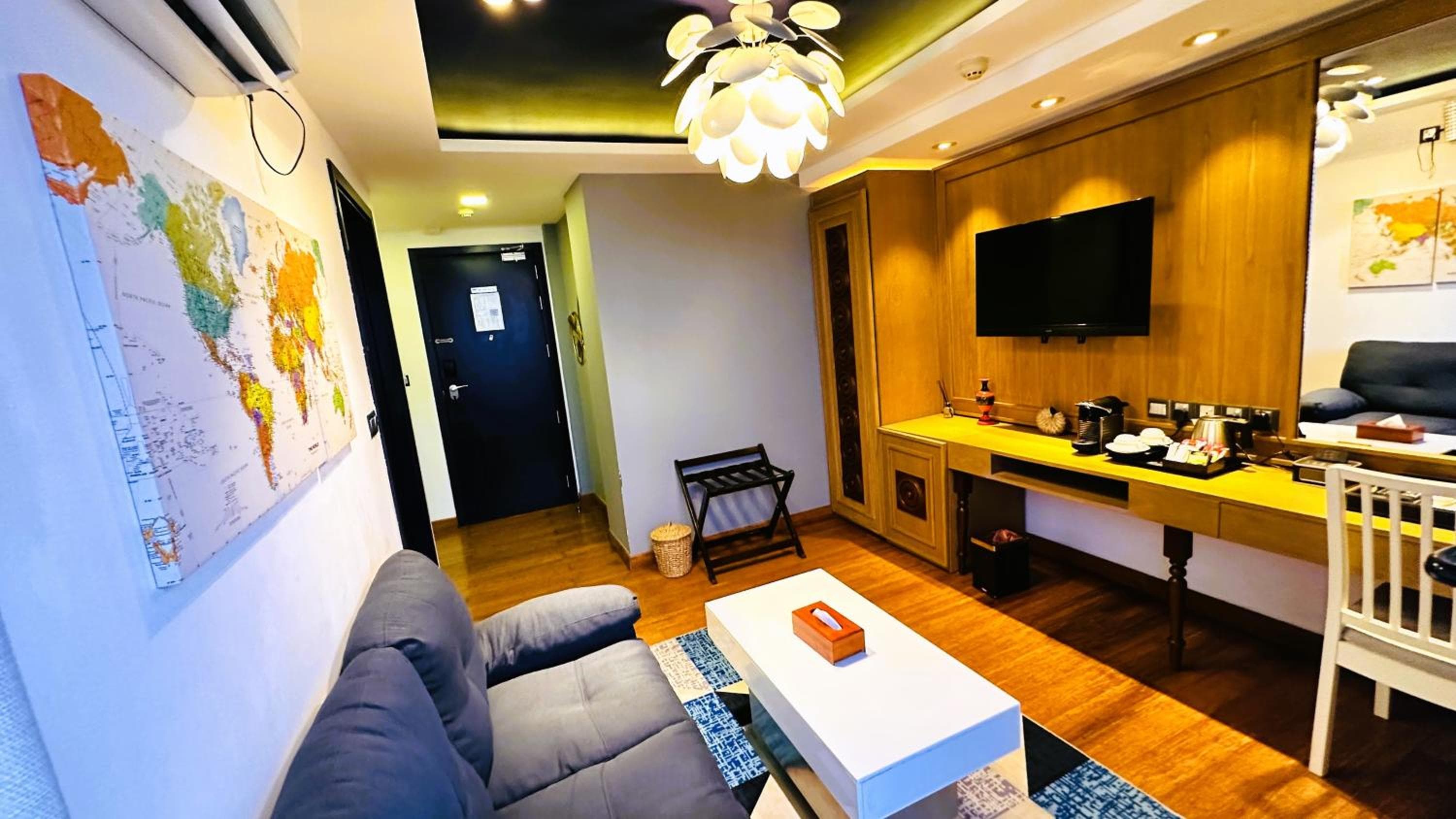 Beehive Premier - View 81