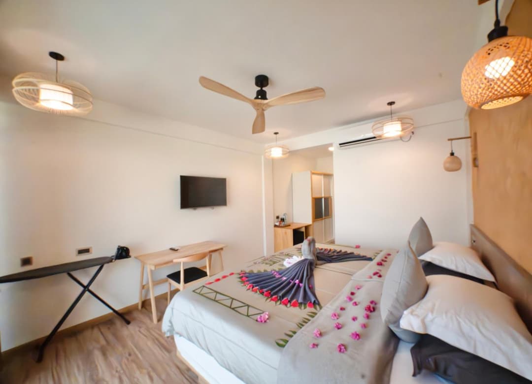 Ahola Thoddoo, Maldives - View 23