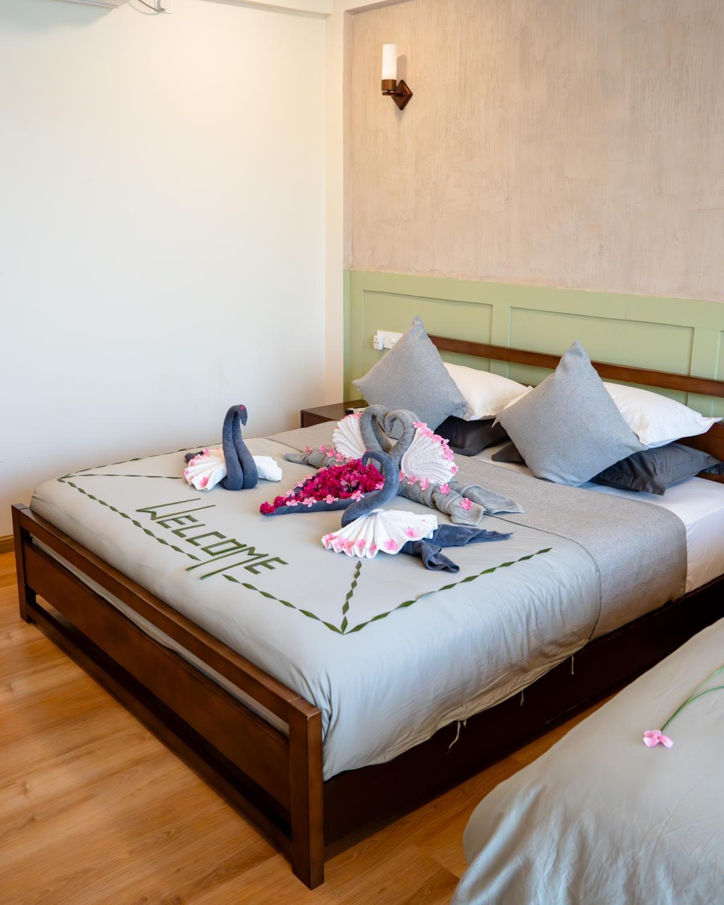 Ahola Thoddoo, Maldives - View 35