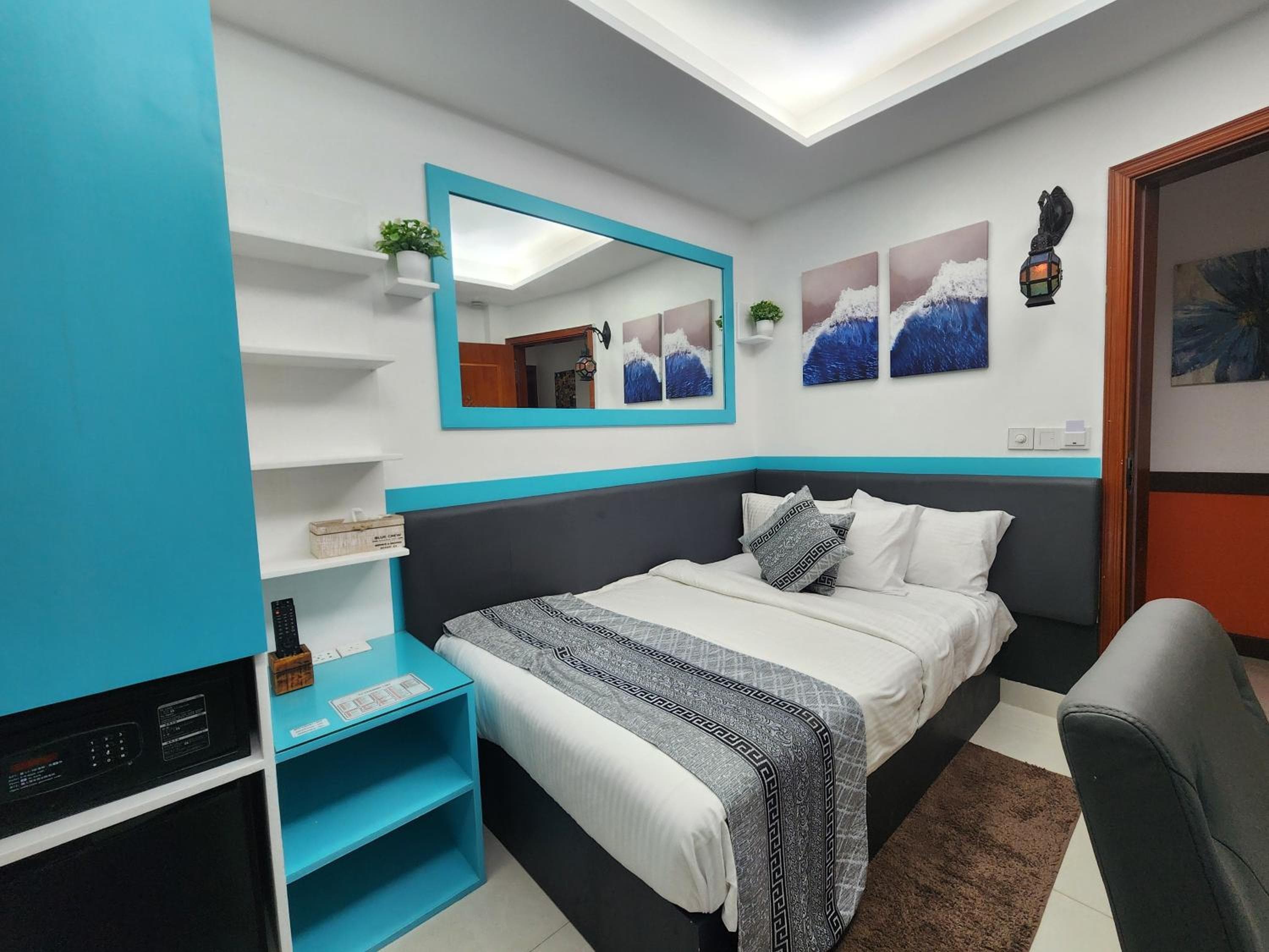 The Hive Beach - View 52