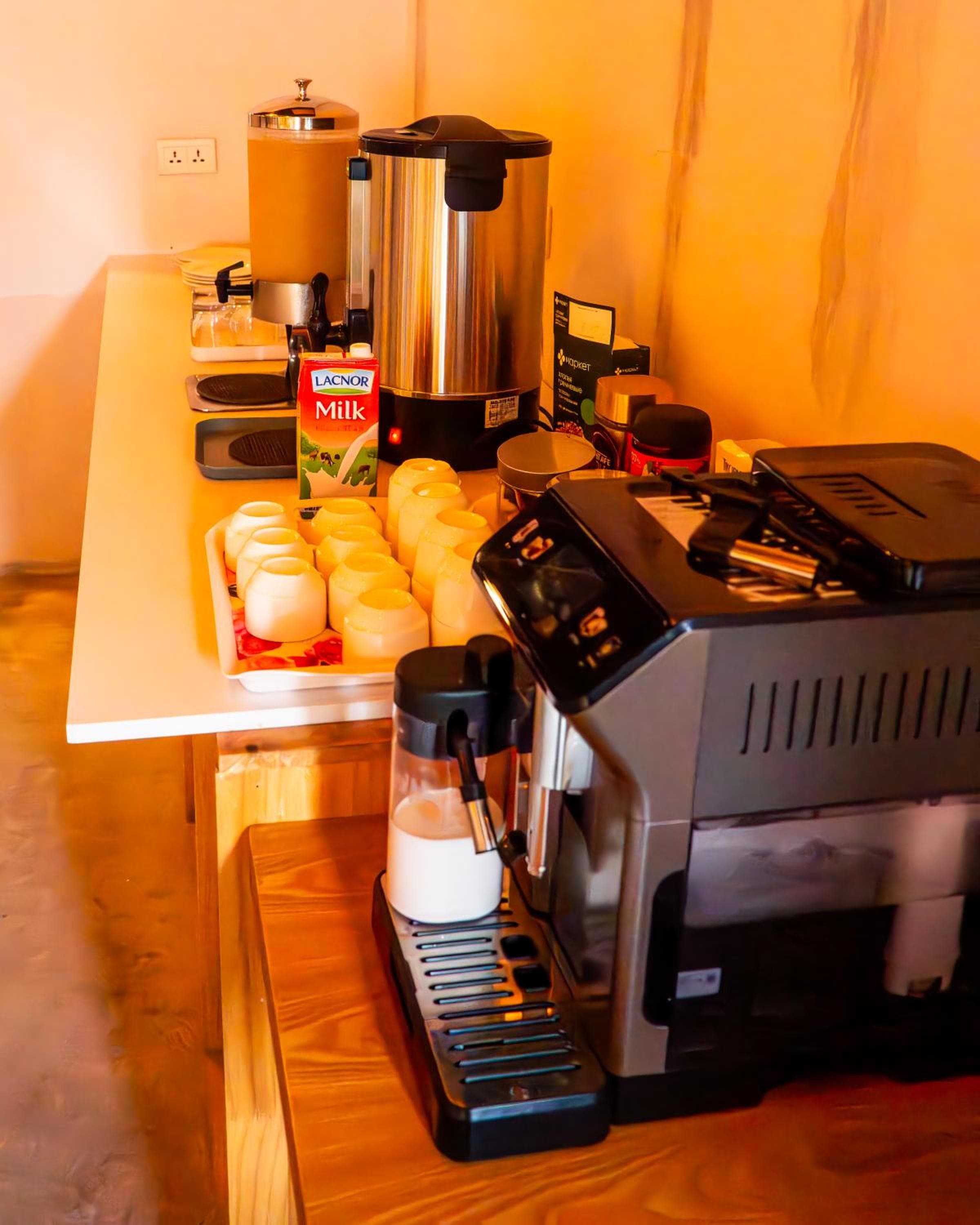 Ahola Thoddoo, Maldives - View 6